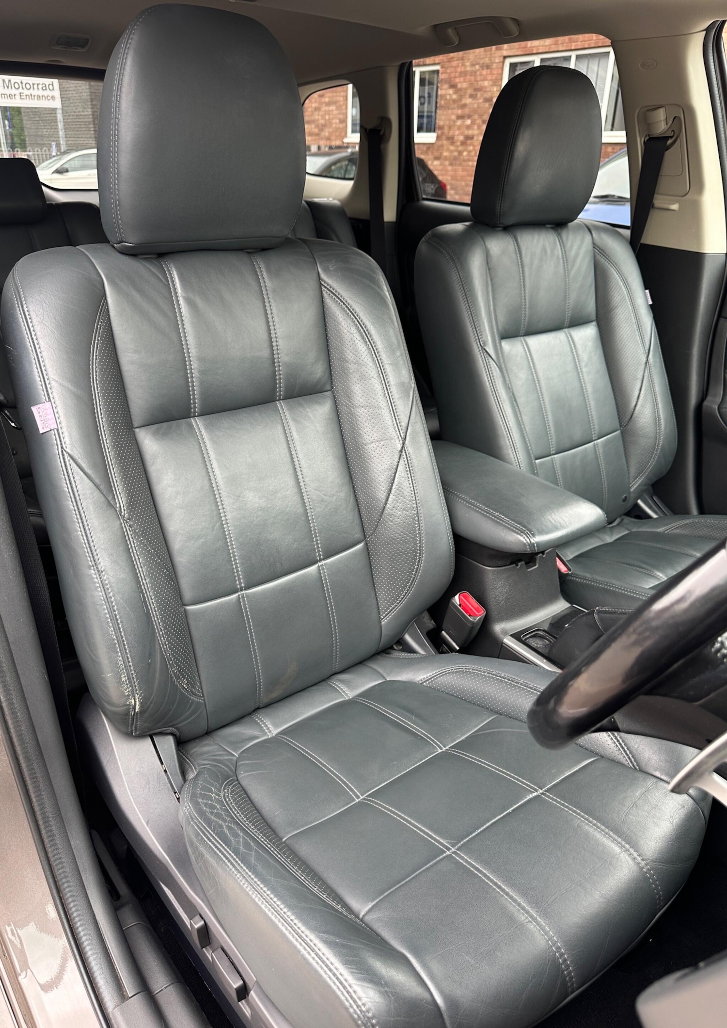 Used Mitsubishi Outlander 2016 for sale - 76370586: Photo 15