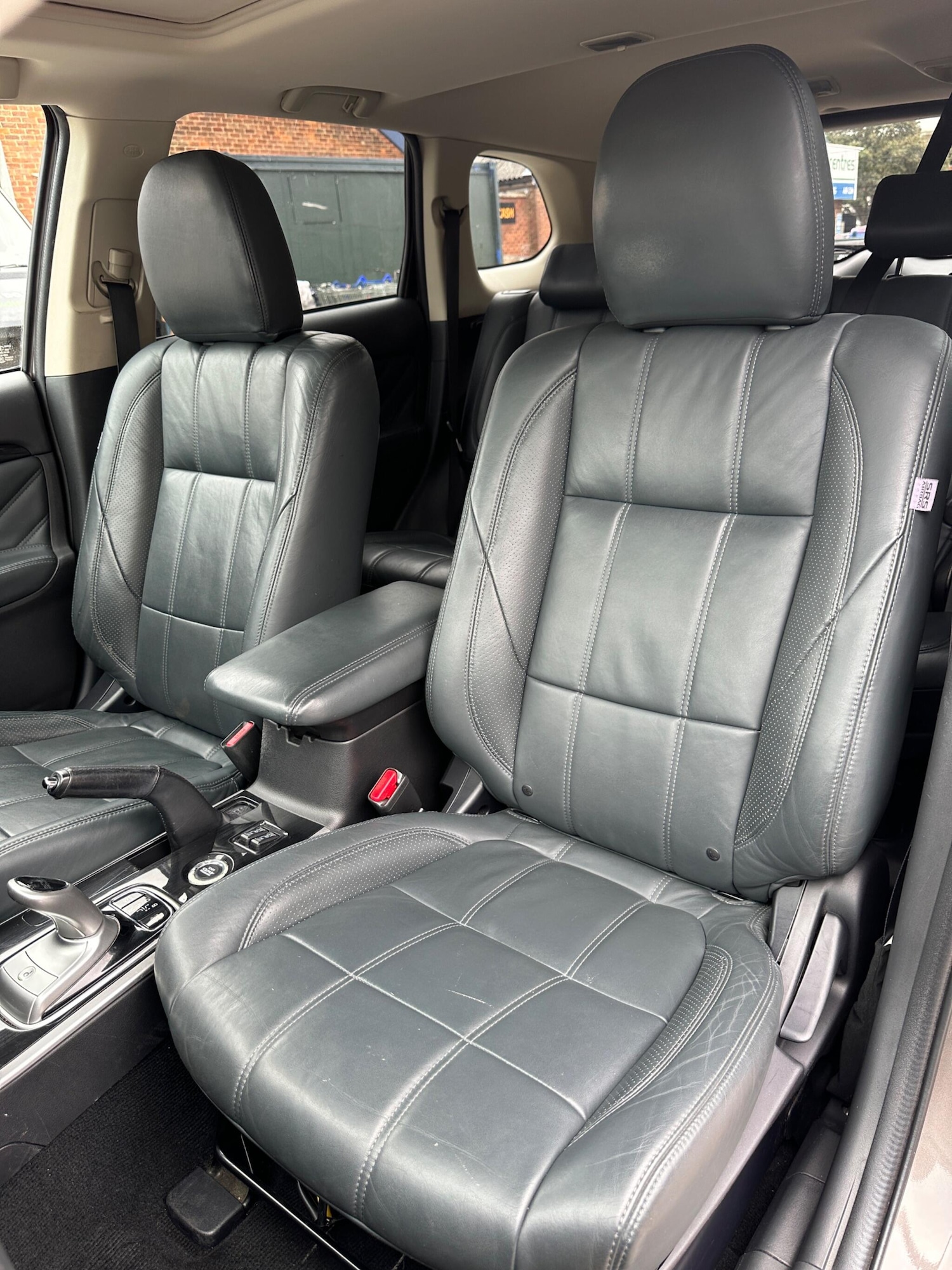 Used Mitsubishi Outlander 2016 for sale - 76370586: Photo 16