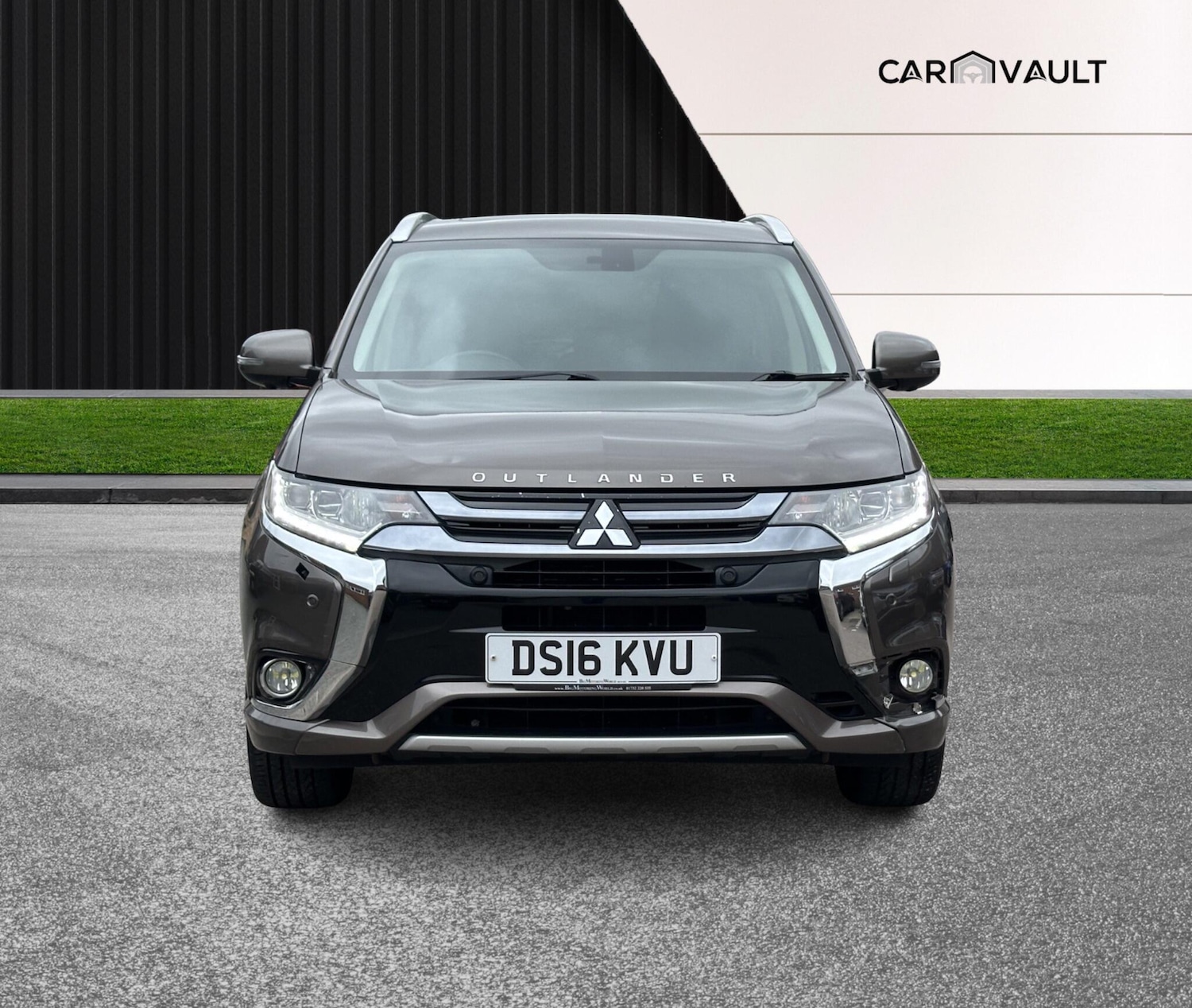 Used Mitsubishi Outlander 2016 for sale - 76370586: Photo 2
