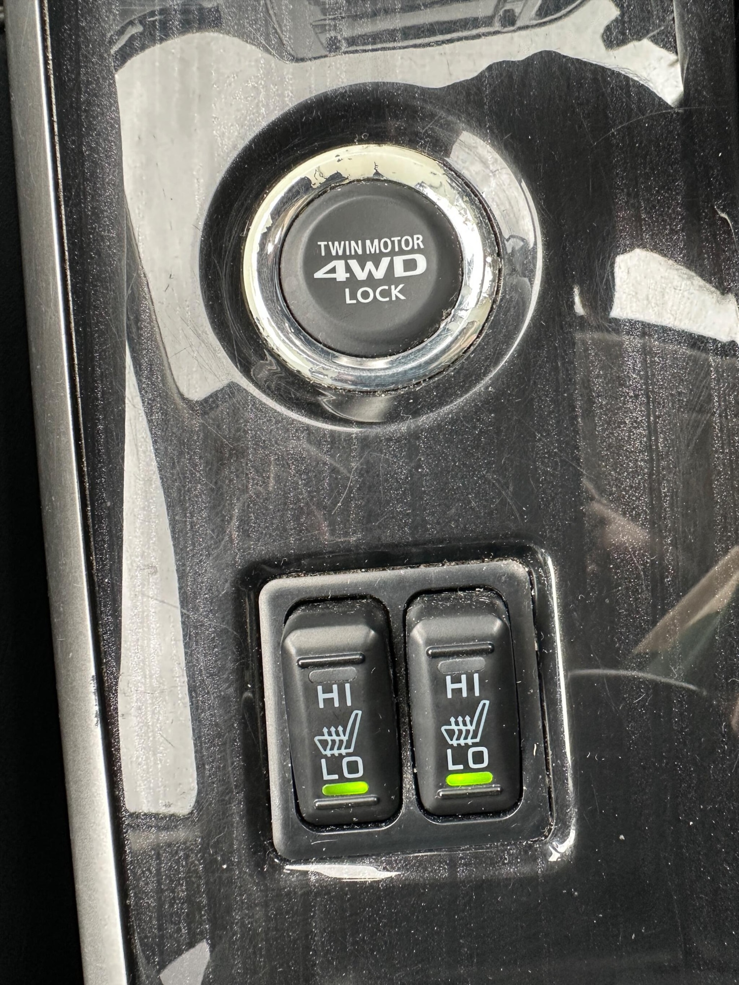 Used Mitsubishi Outlander 2016 for sale - 76370586: Photo 46