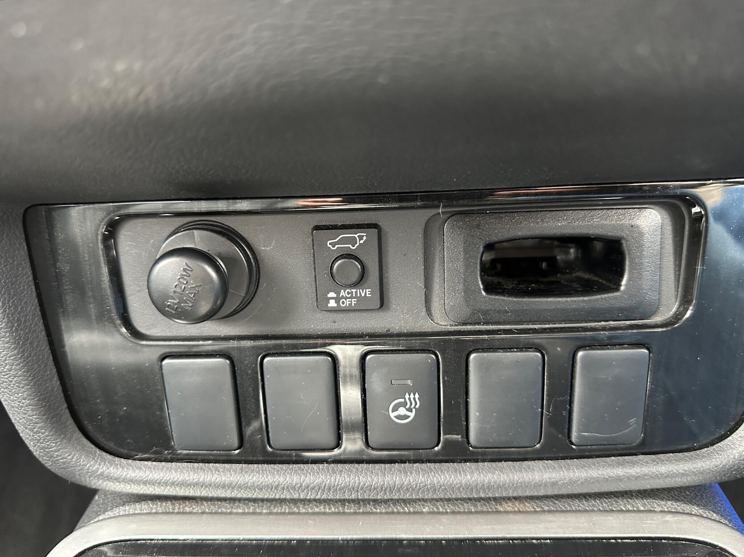 Used Mitsubishi Outlander 2016 for sale - 76370586: Photo 62