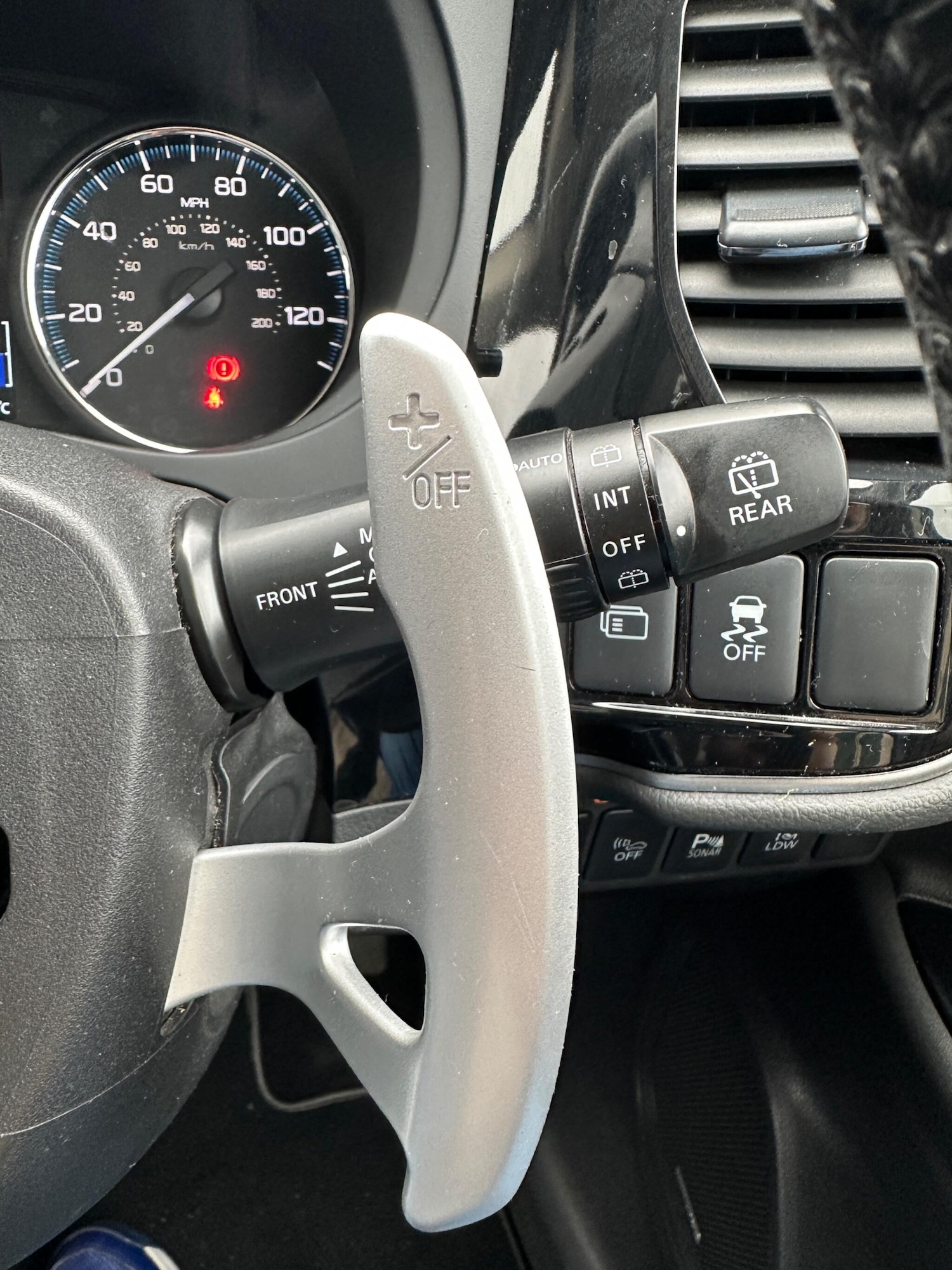 Used Mitsubishi Outlander 2016 for sale - 76370586: Photo 64