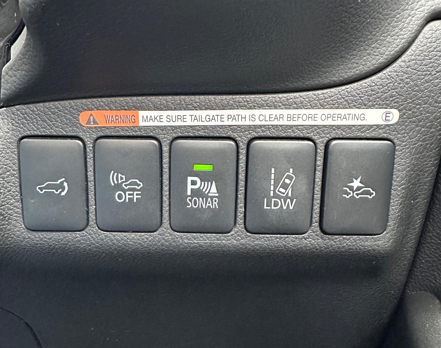 Used Mitsubishi Outlander 2016 for sale - 76370586: Photo 68