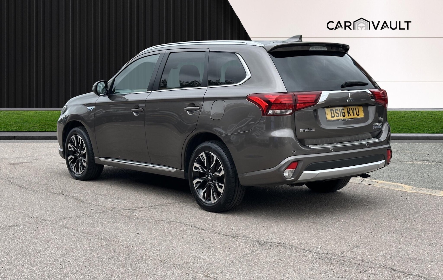 Used Mitsubishi Outlander 2016 for sale - 76370586: Photo 7