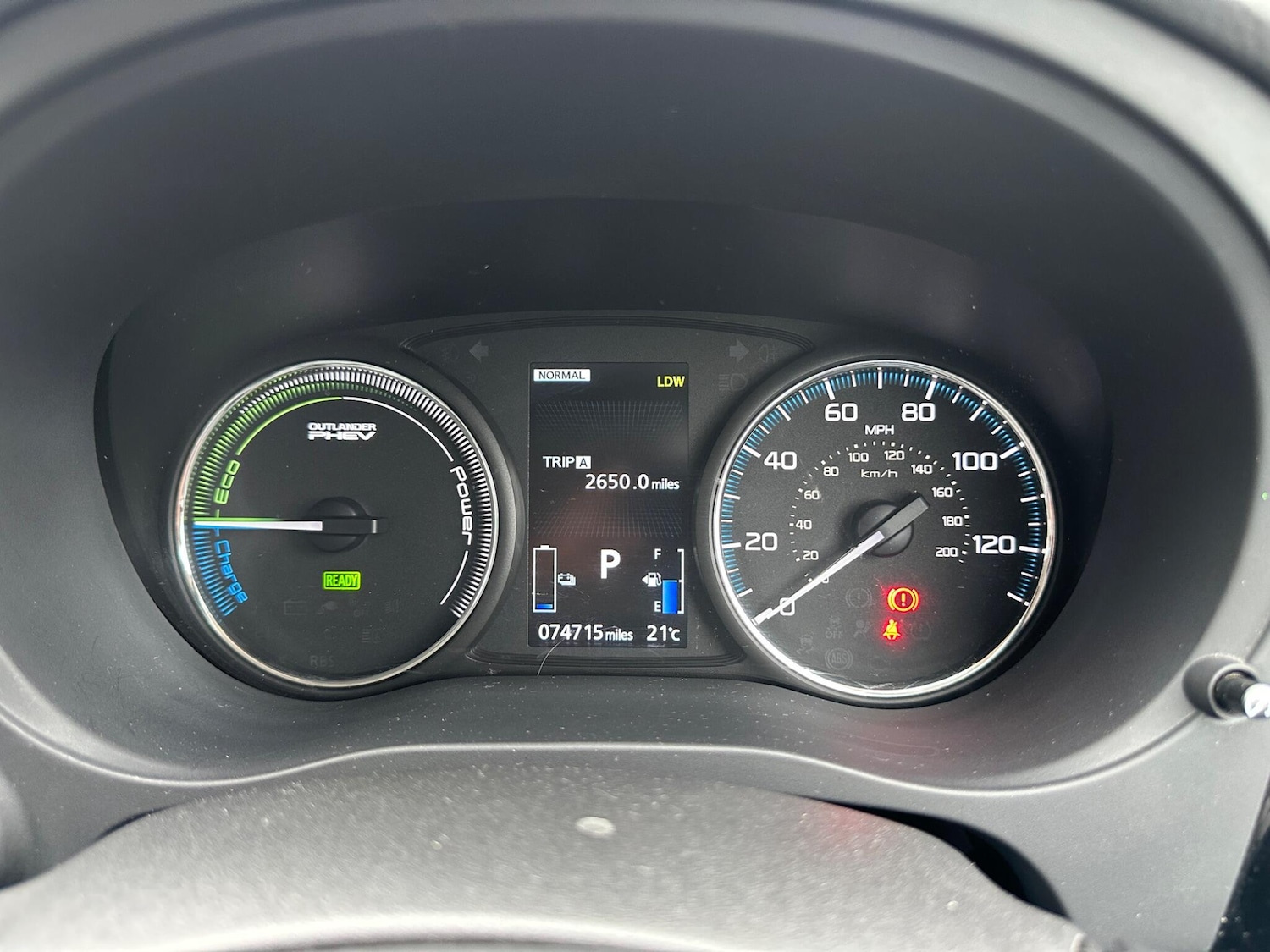 Used Mitsubishi Outlander 2016 for sale - 76370586: Photo 72