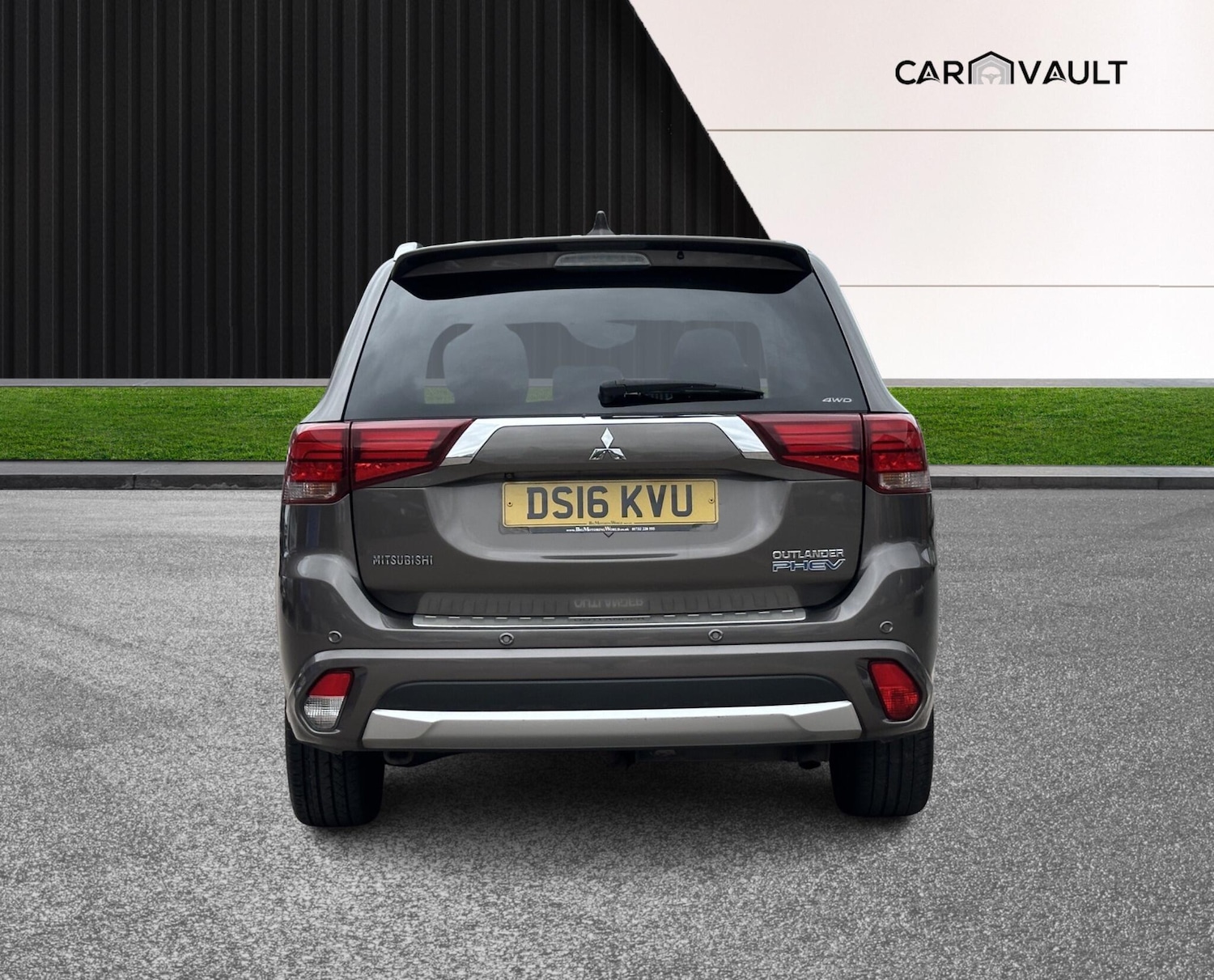 Used Mitsubishi Outlander 2016 for sale - 76370586: Photo 8