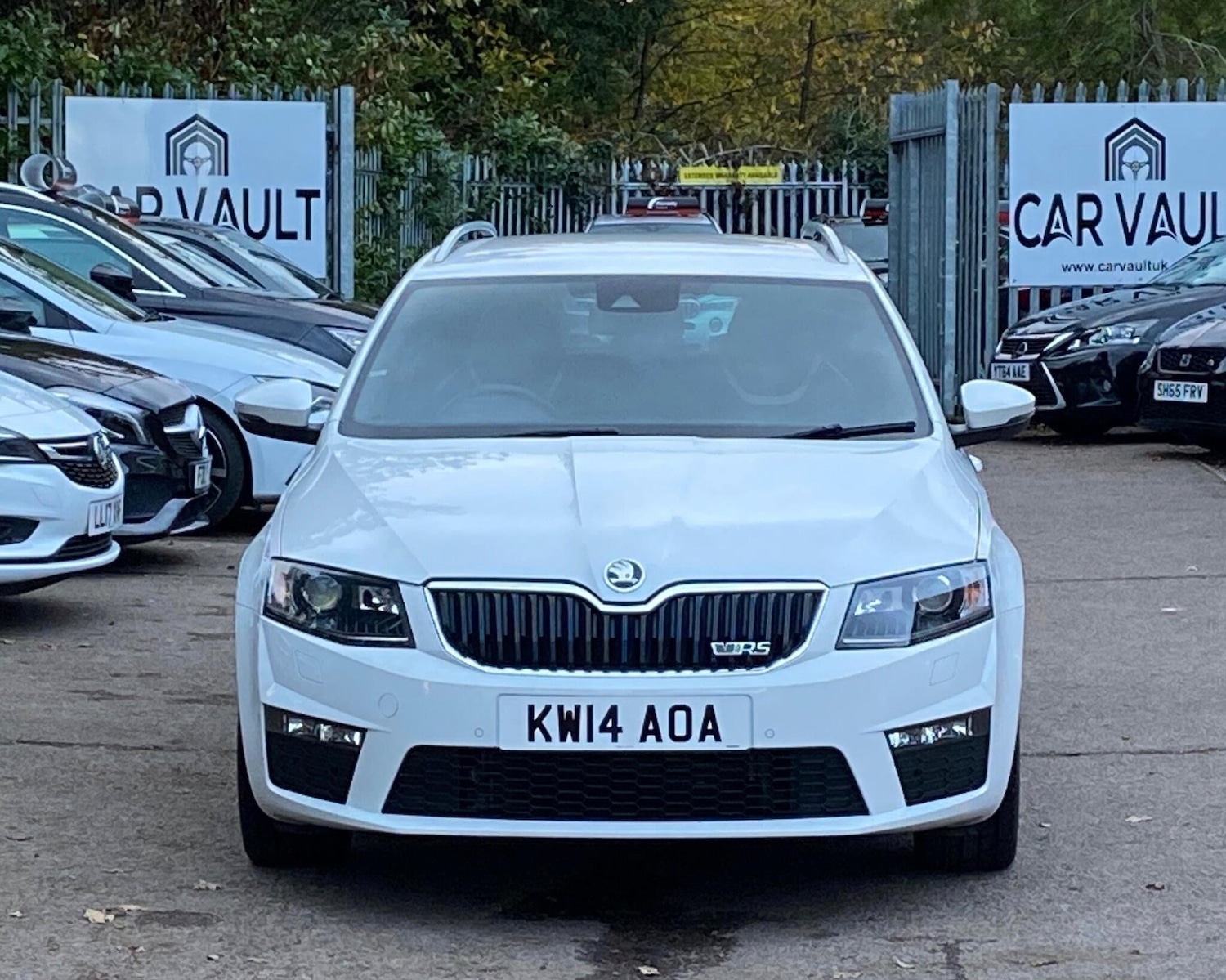 Used Skoda Octavia 2014 for sale - 76377754: Photo 2
