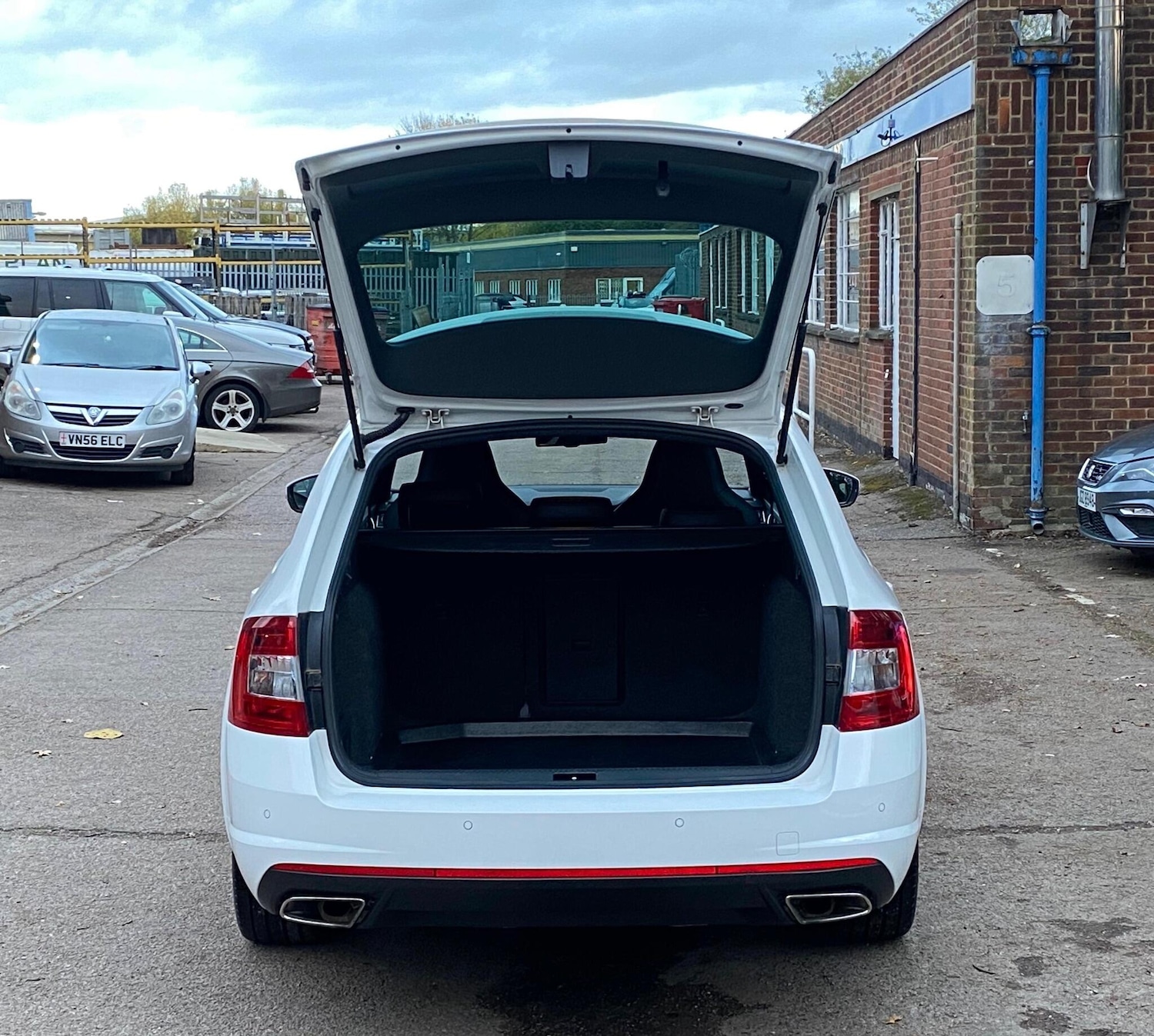 Used Skoda Octavia 2014 for sale - 76377754: Photo 54