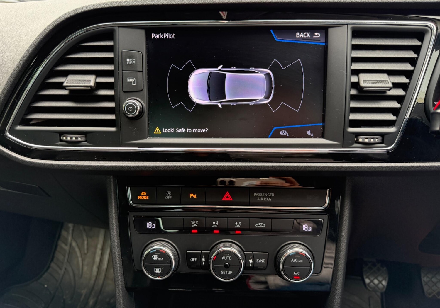 Used SEAT Leon 2020 for sale - 76370538: Photo 47