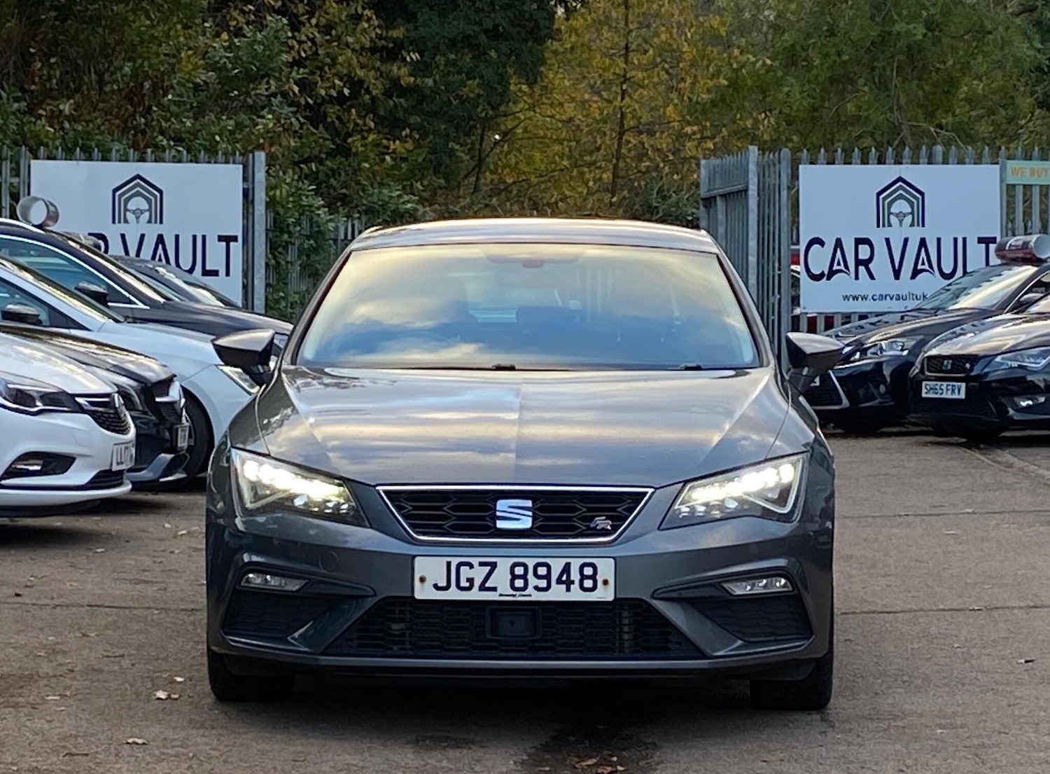 Used SEAT Leon 2018 for sale - 76377492: Photo 2