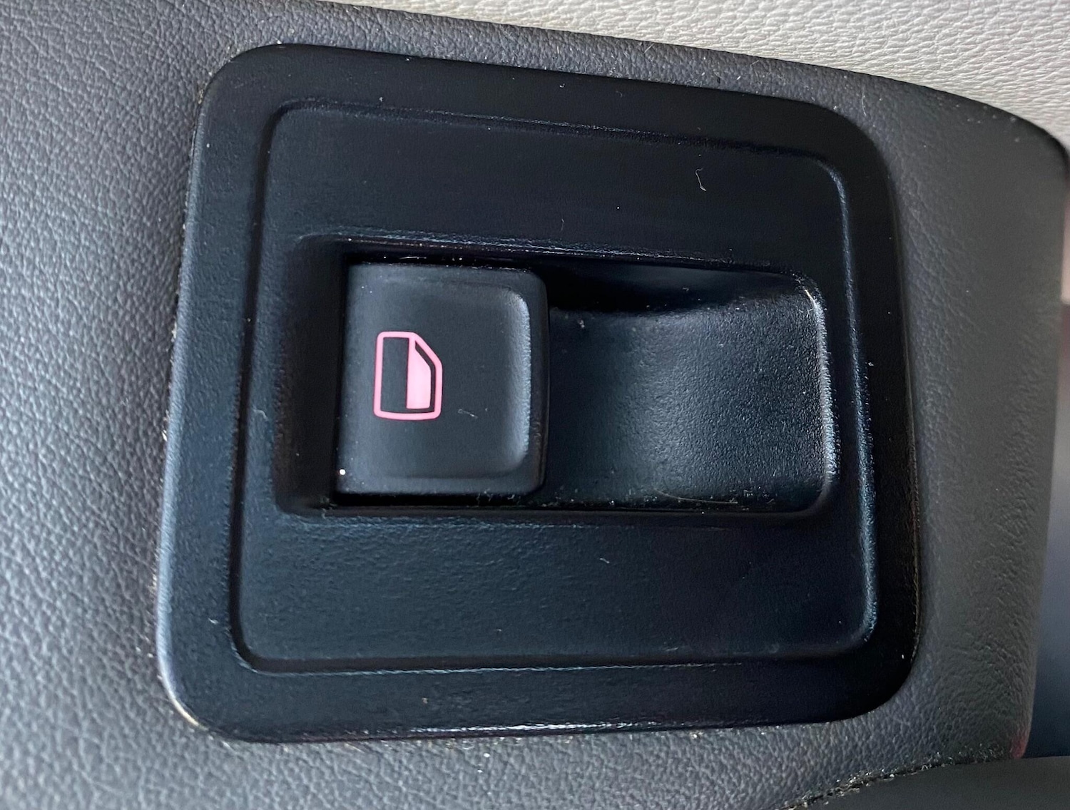 Used Volkswagen Polo 2016 for sale - 76666554: Photo 30