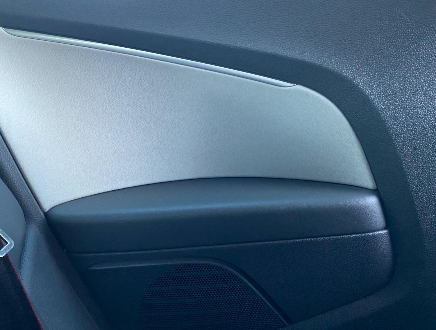 Used Volkswagen Polo 2016 for sale - 76666554: Photo 34