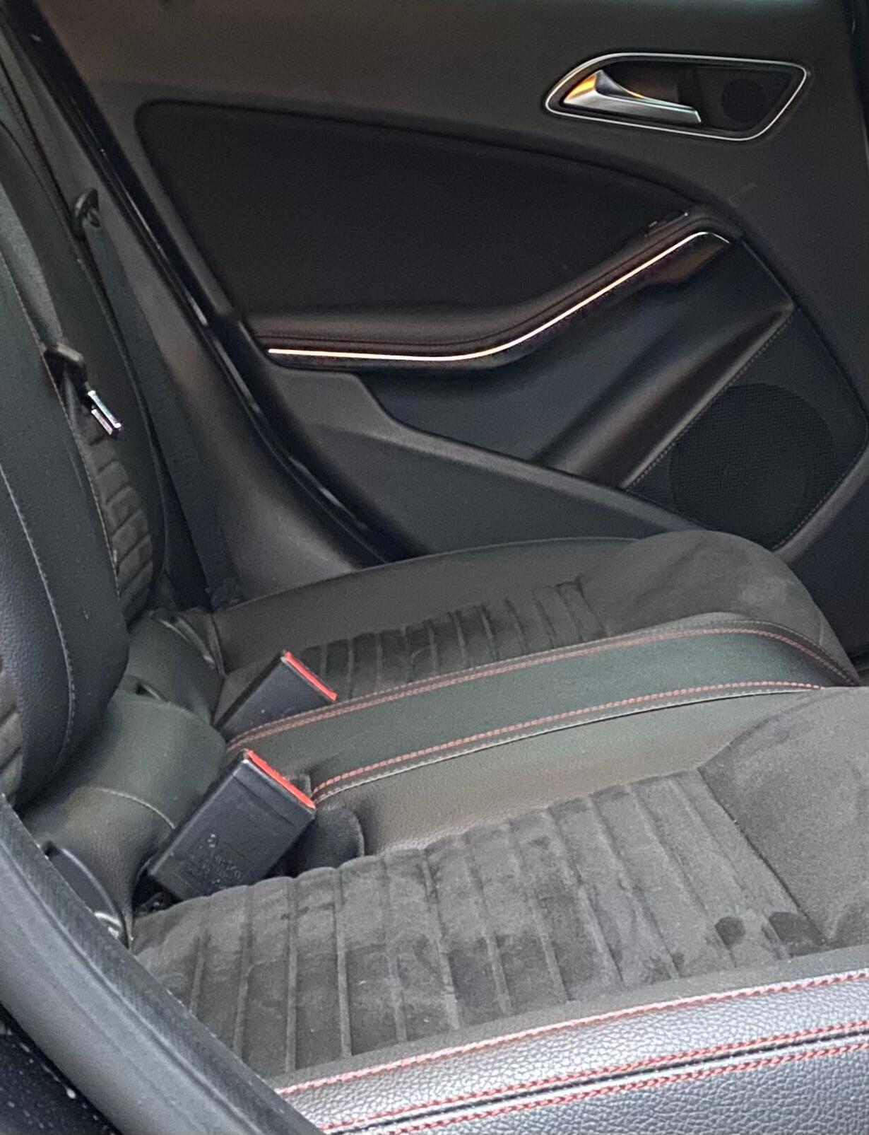 Used Mercedes-Benz A-Class 2015 for sale - 76370701: Photo 20