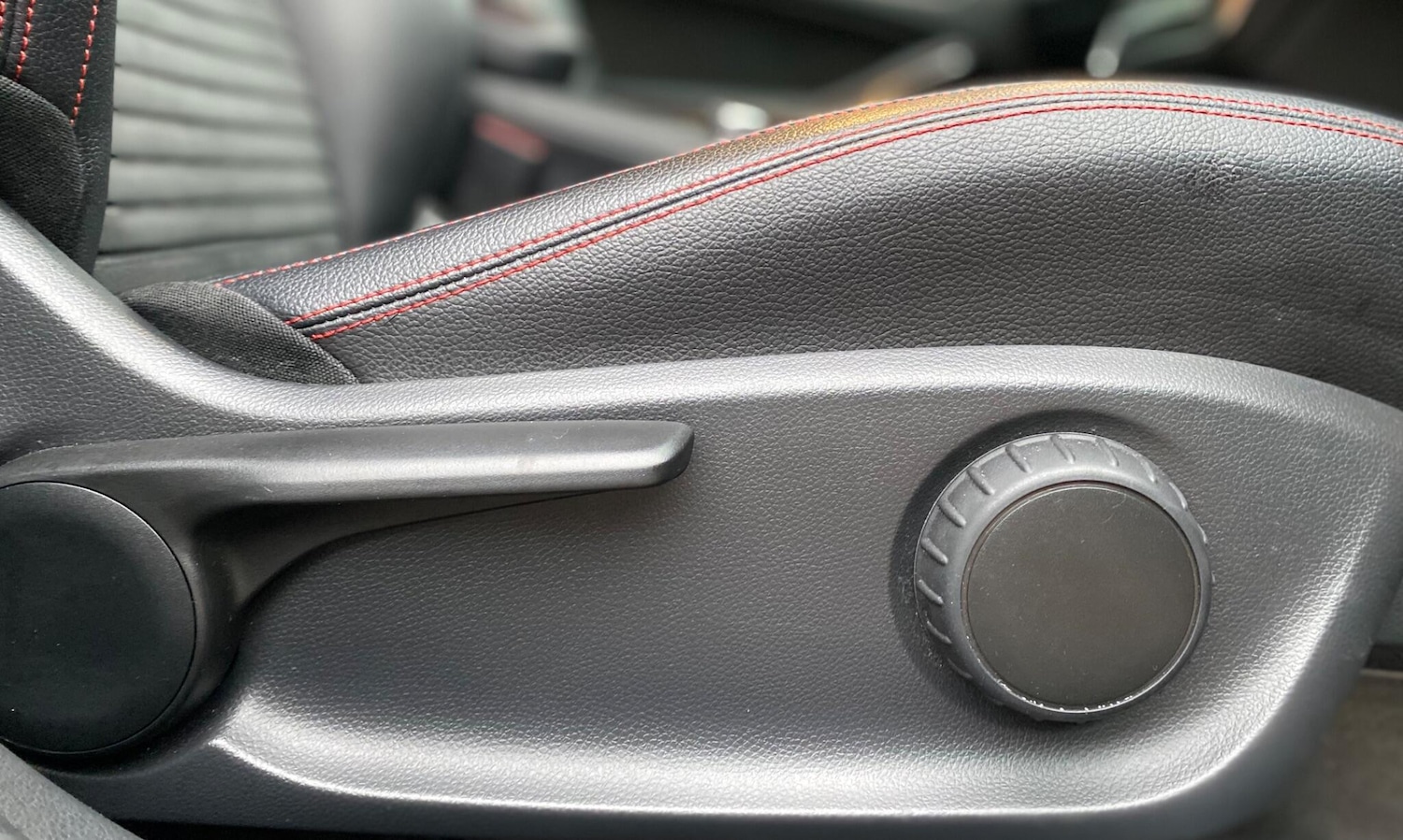 Used Mercedes-Benz A-Class 2015 for sale - 76370701: Photo 26