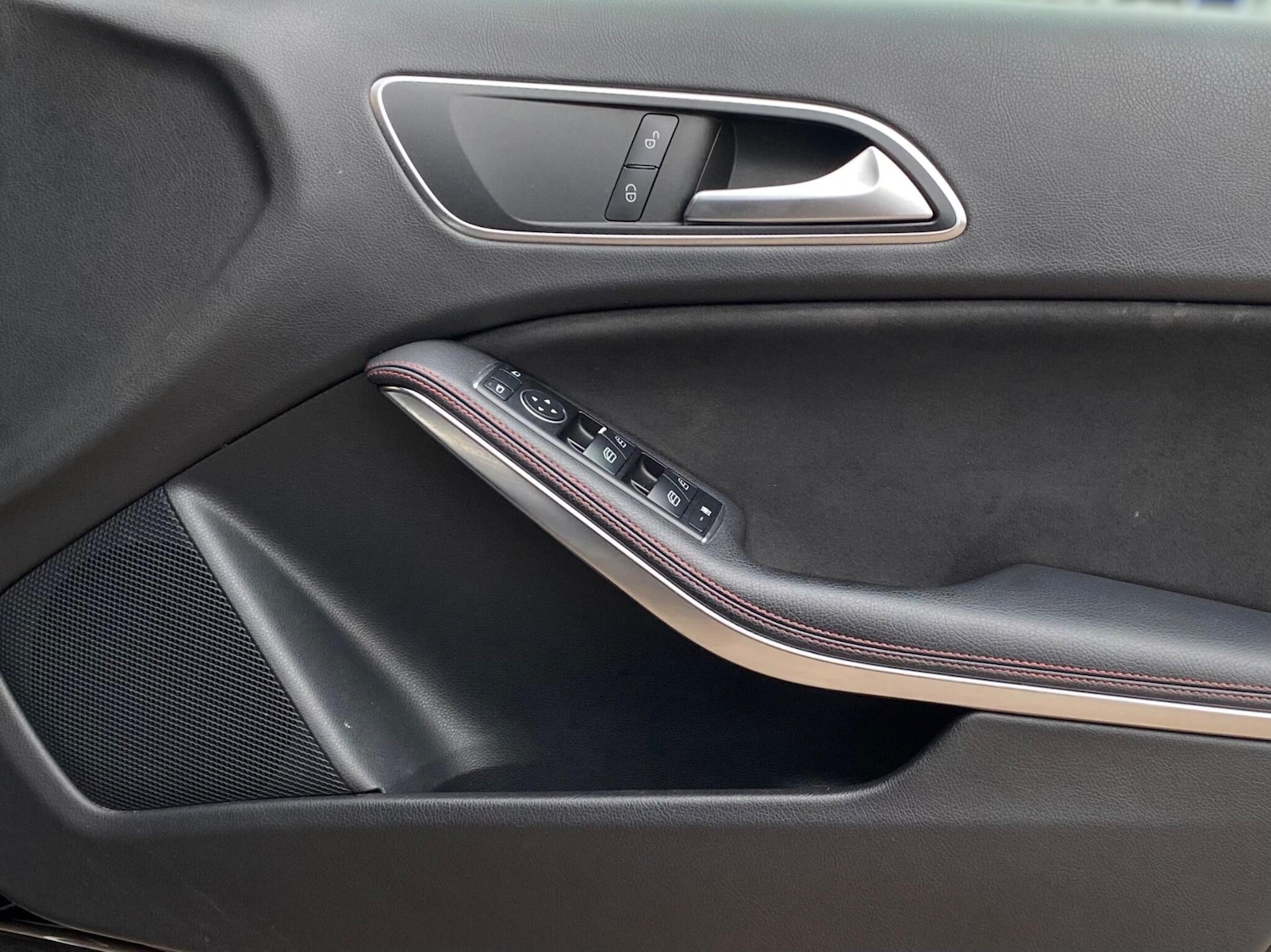 Used Mercedes-Benz A-Class 2015 for sale - 76370701: Photo 47