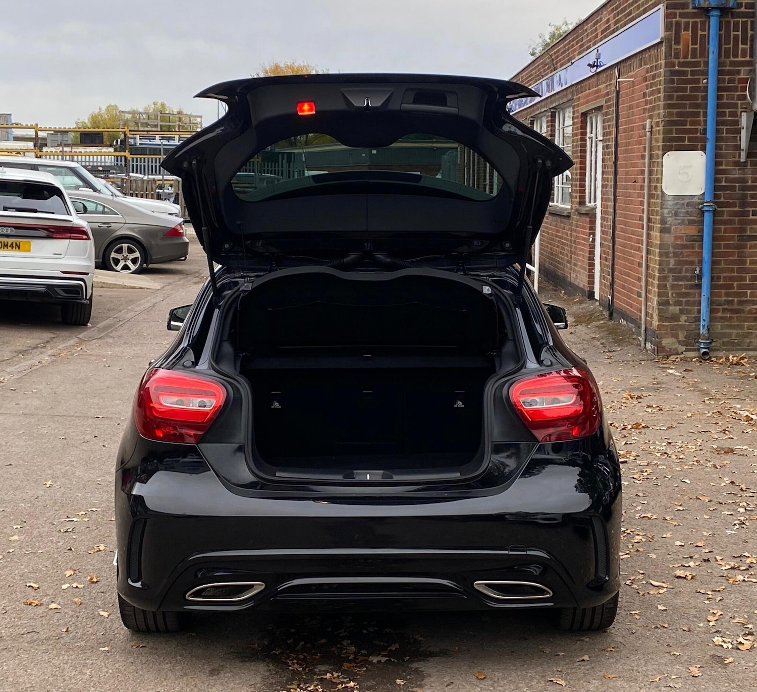 Used Mercedes-Benz A-Class 2015 for sale - 76370701: Photo 55