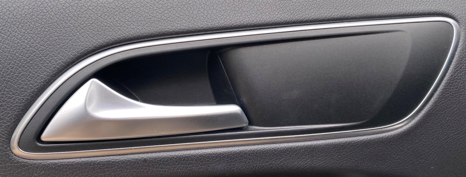 Used Mercedes-Benz A-Class 2015 for sale - 76370701: Photo 60