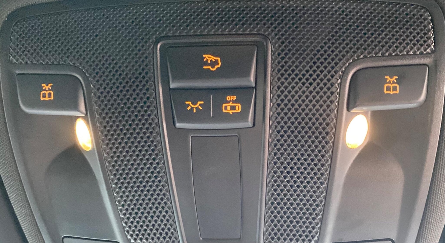 Used Mercedes-Benz A-Class 2015 for sale - 76370701: Photo 68