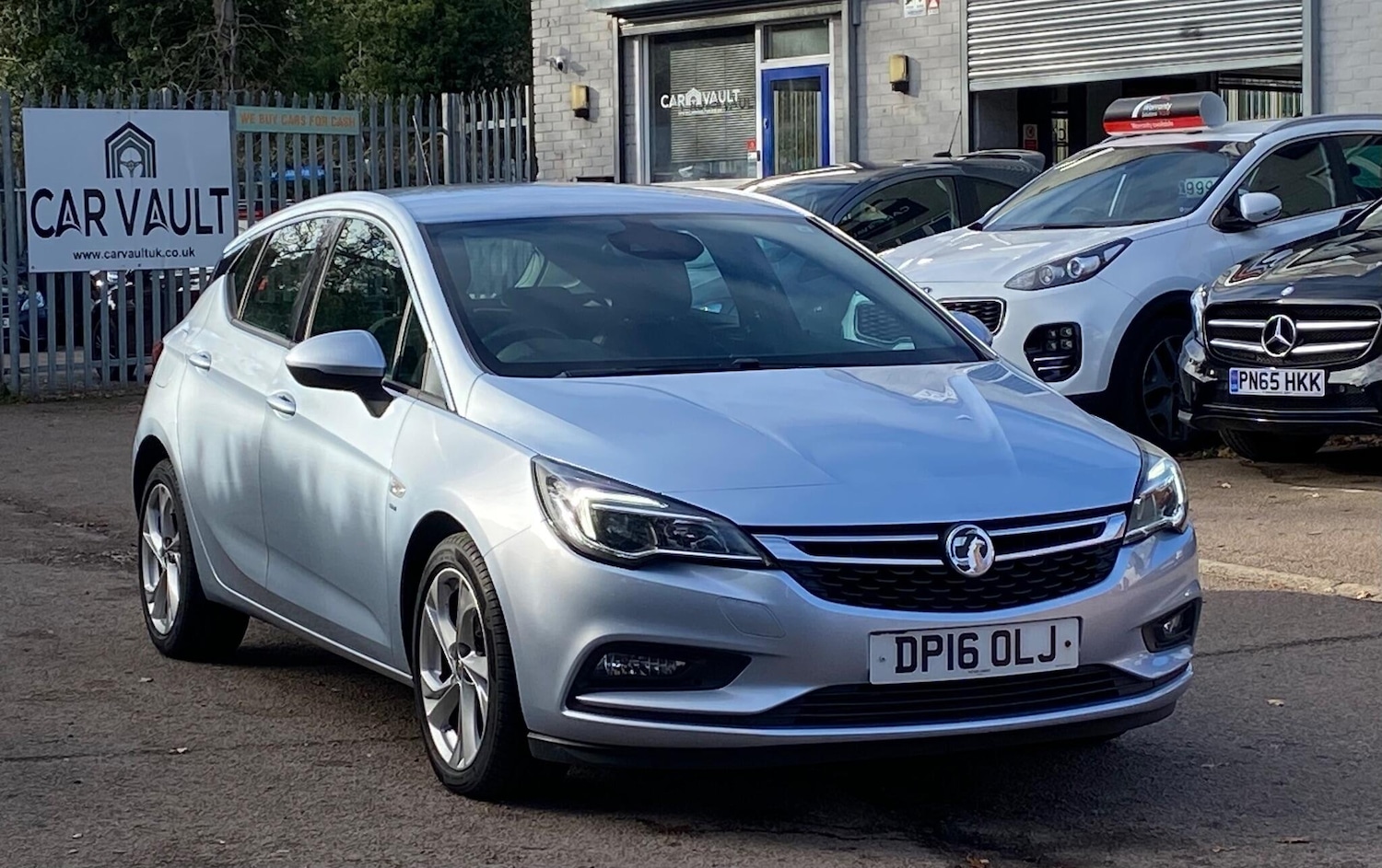 Used Vauxhall Astra 2016 for sale - 76659080: Photo 13