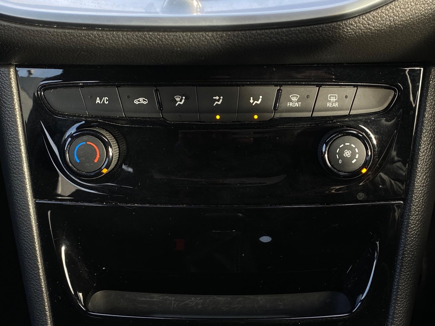 Used Vauxhall Astra 2016 for sale - 76659080: Photo 34