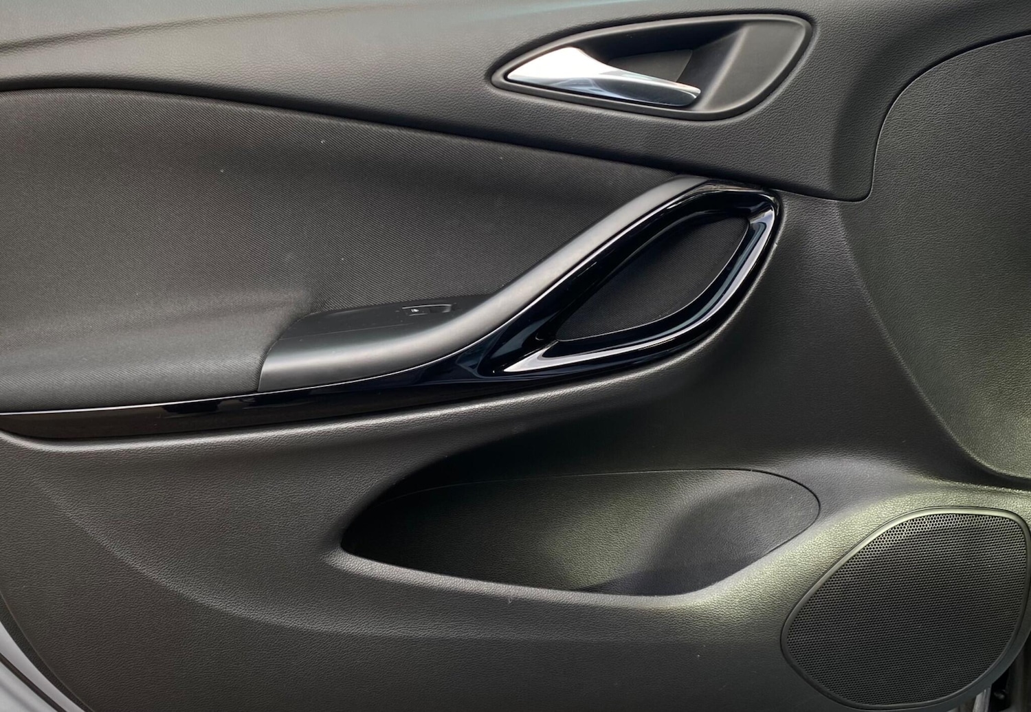 Used Vauxhall Astra 2016 for sale - 76659080: Photo 44