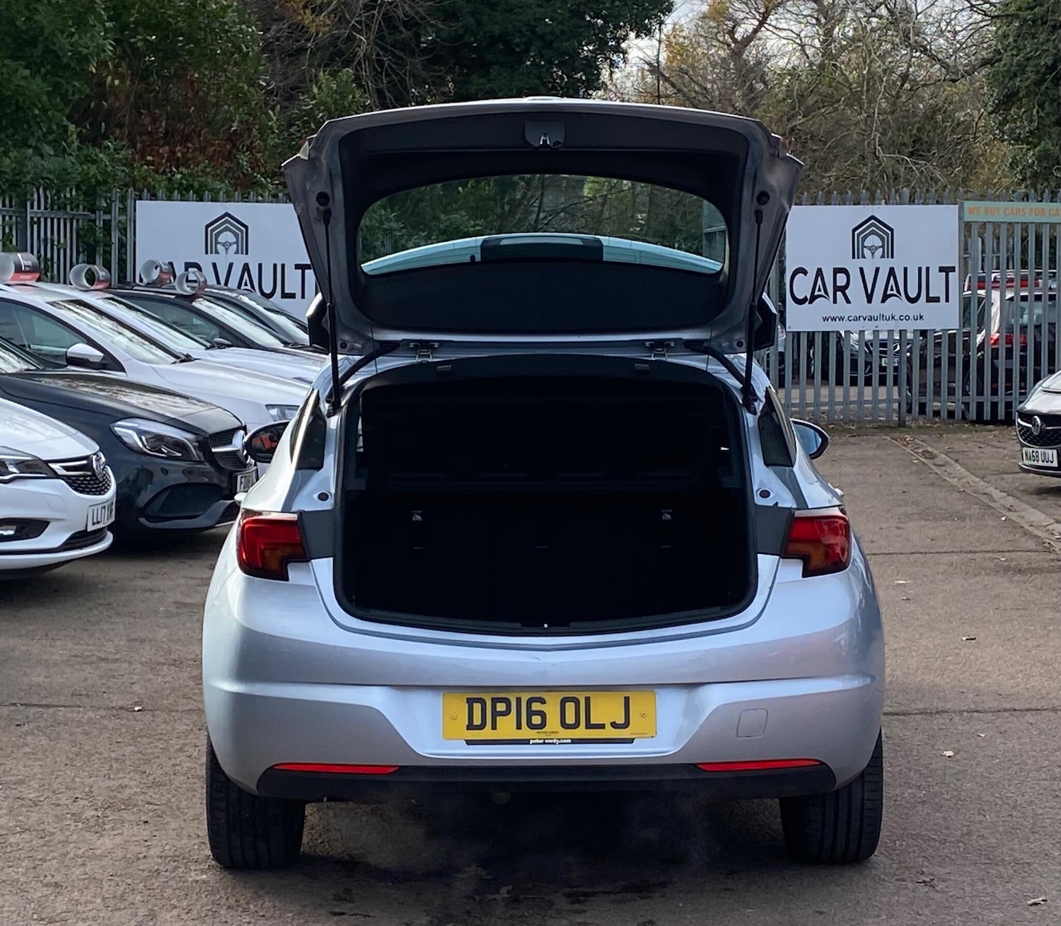 Used Vauxhall Astra 2016 for sale - 76659080: Photo 57