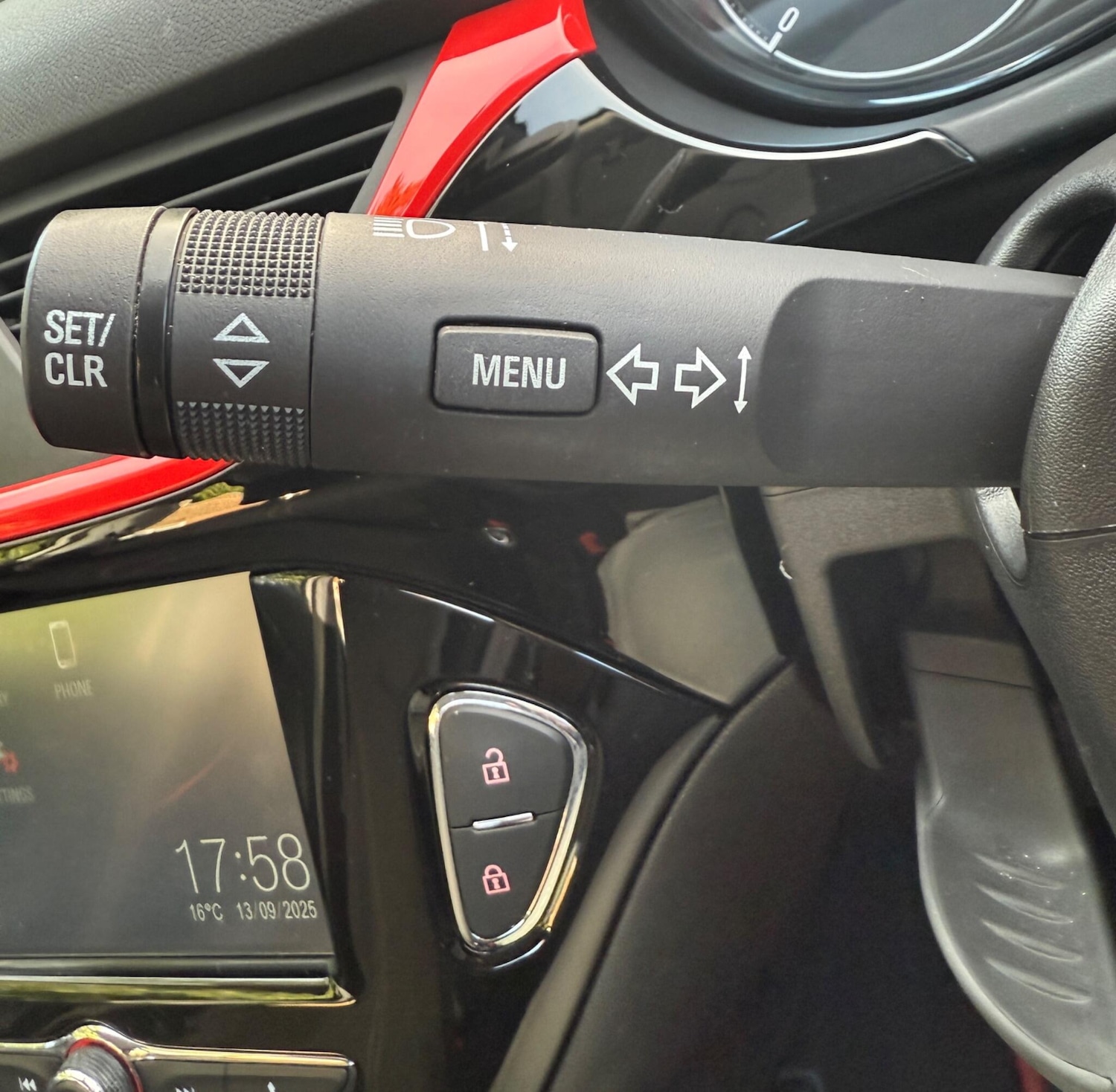 Used Vauxhall Corsa 2016 for sale - 76370935: Photo 34
