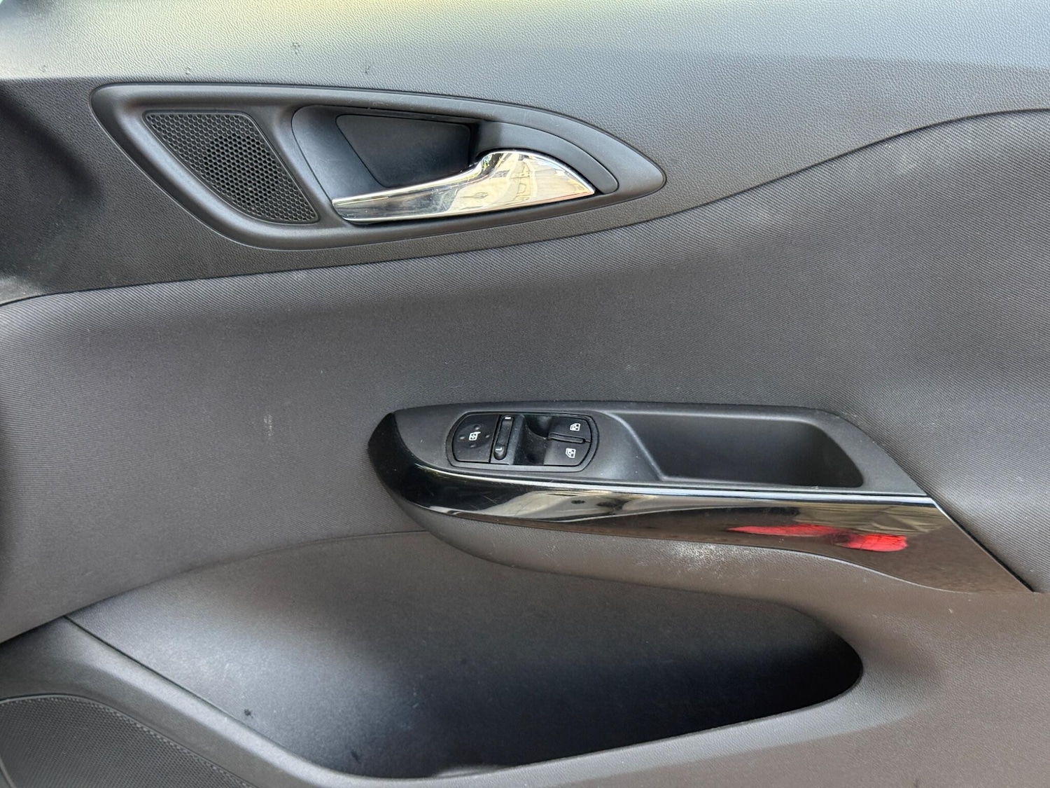 Used Vauxhall Corsa 2016 for sale - 76370935: Photo 45