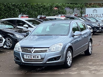 Used Vauxhall Astra 2010 for sale - 76472614: Photo
