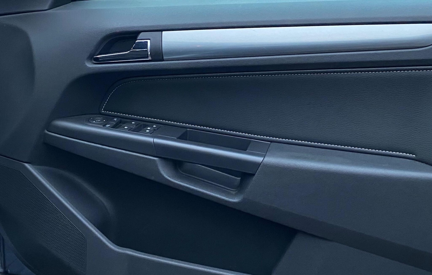 Used Vauxhall Astra 2010 for sale - 76472614: Photo 46