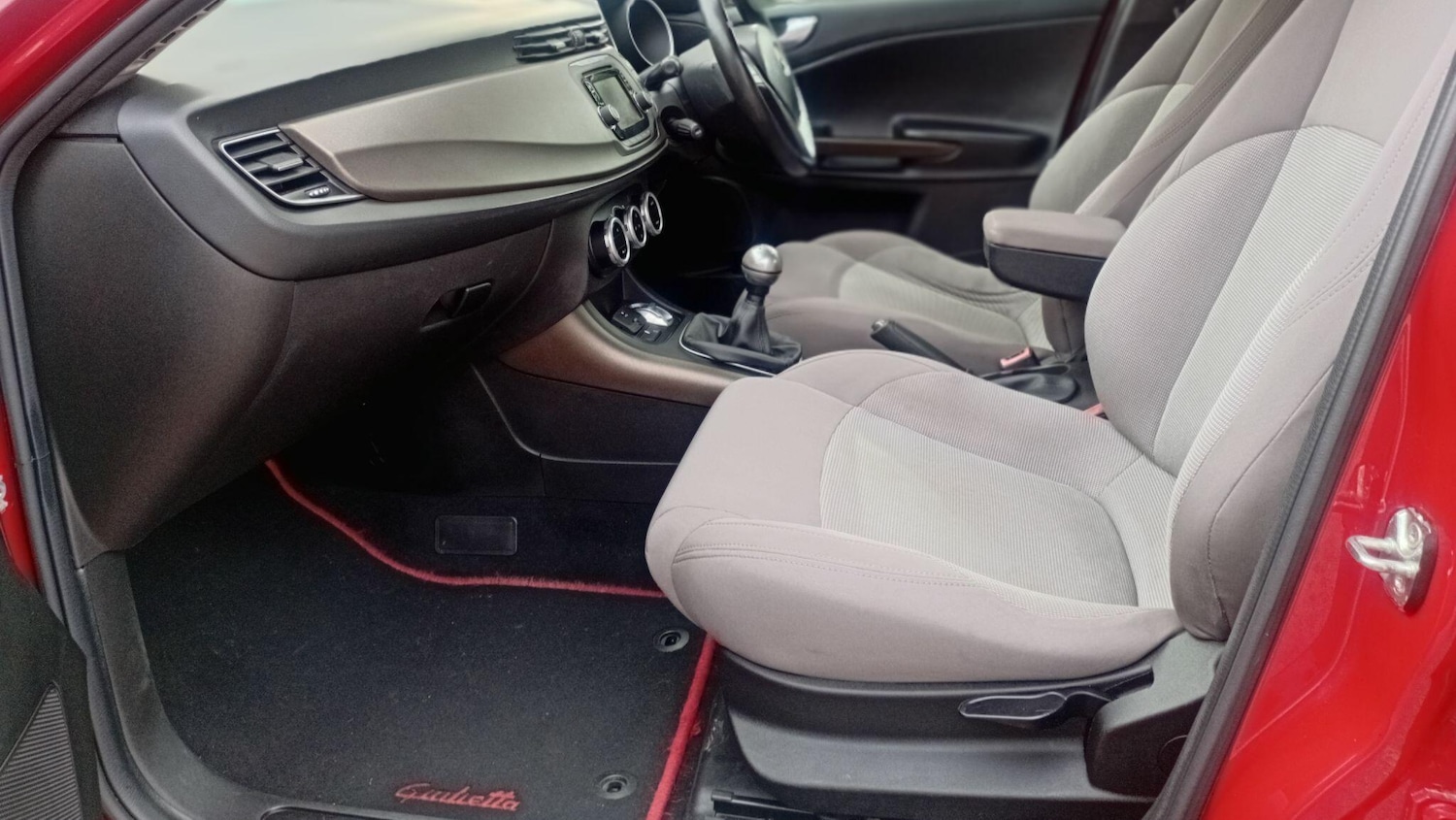 Used Alfa Romeo Giulietta 2014 for sale - 76441248: Photo 20