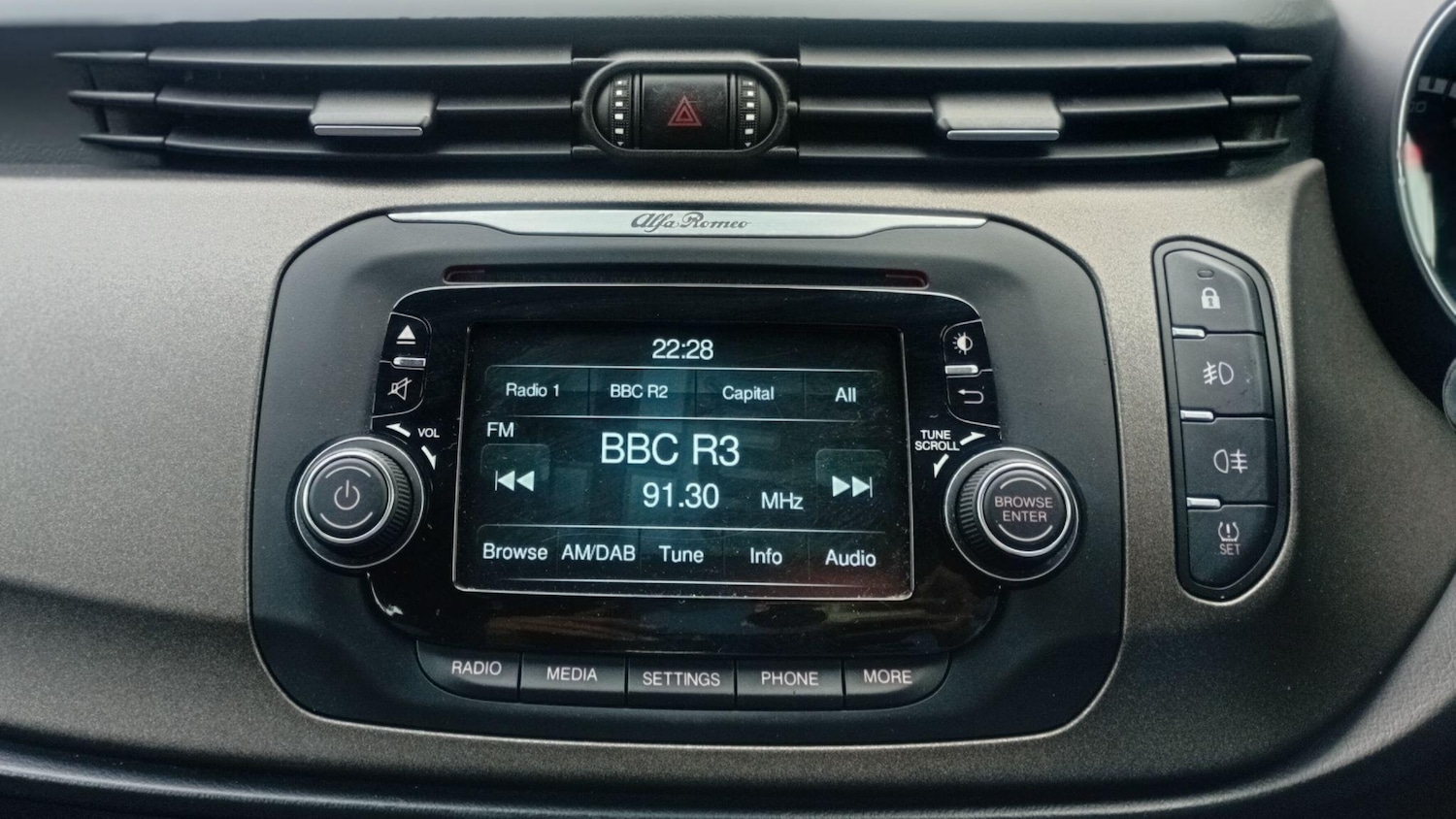 Used Alfa Romeo Giulietta 2014 for sale - 76441248: Photo 43