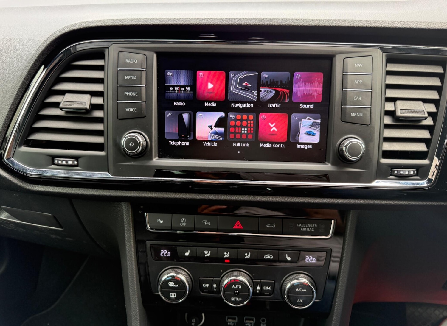 Used SEAT Ateca 2019 for sale - 76370544: Photo 48