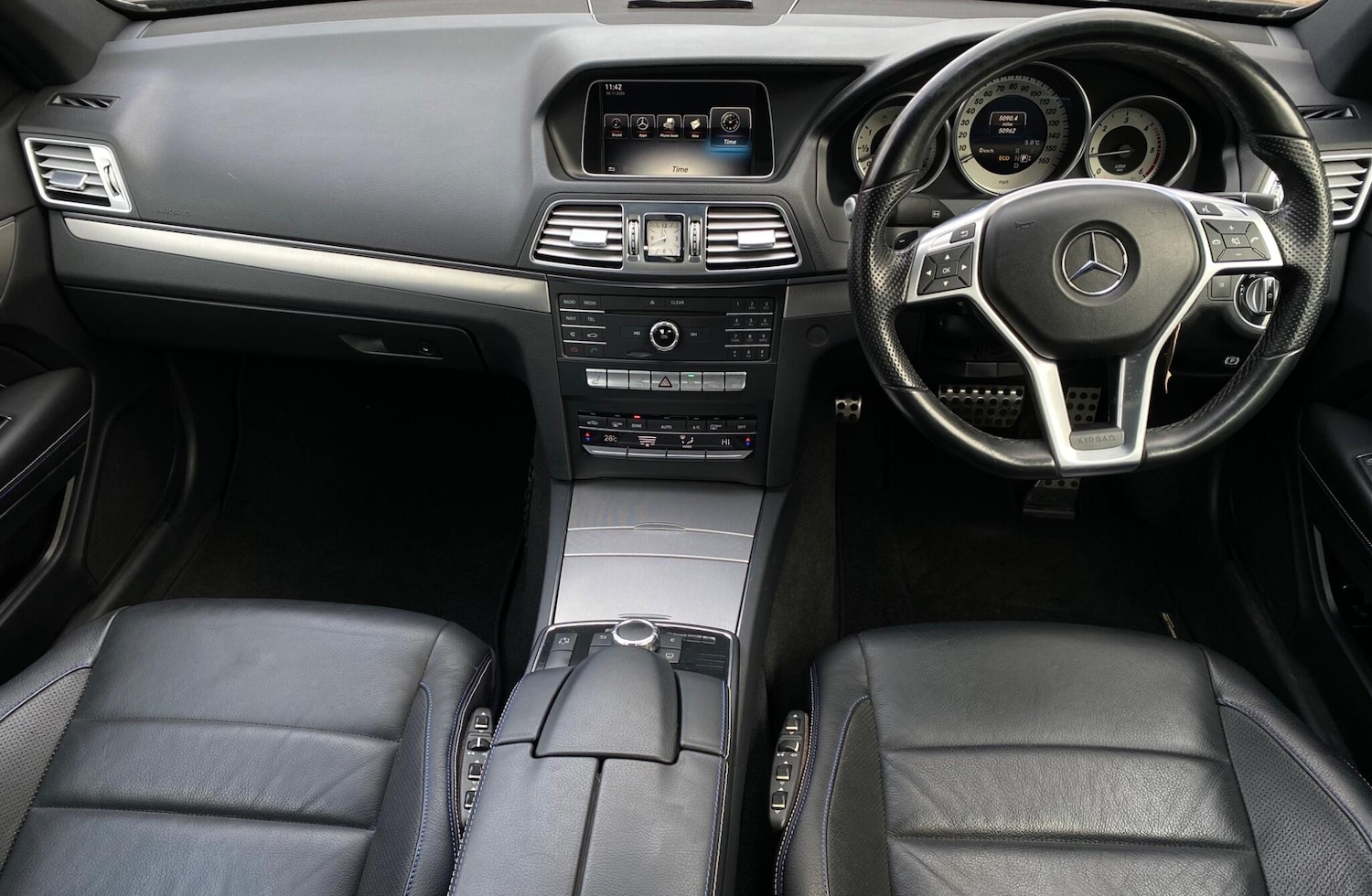 Used Mercedes-Benz E Class 2016 for sale - 76659220: Photo 14