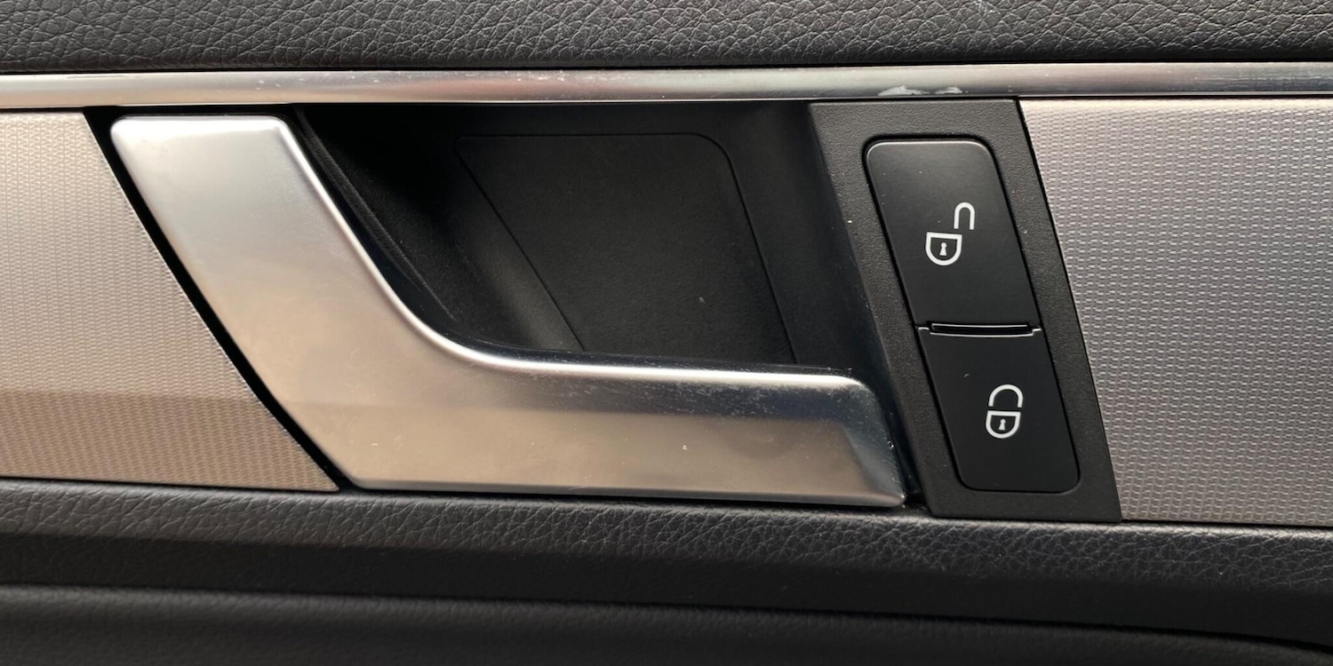 Used Mercedes-Benz E Class 2016 for sale - 76659220: Photo 28