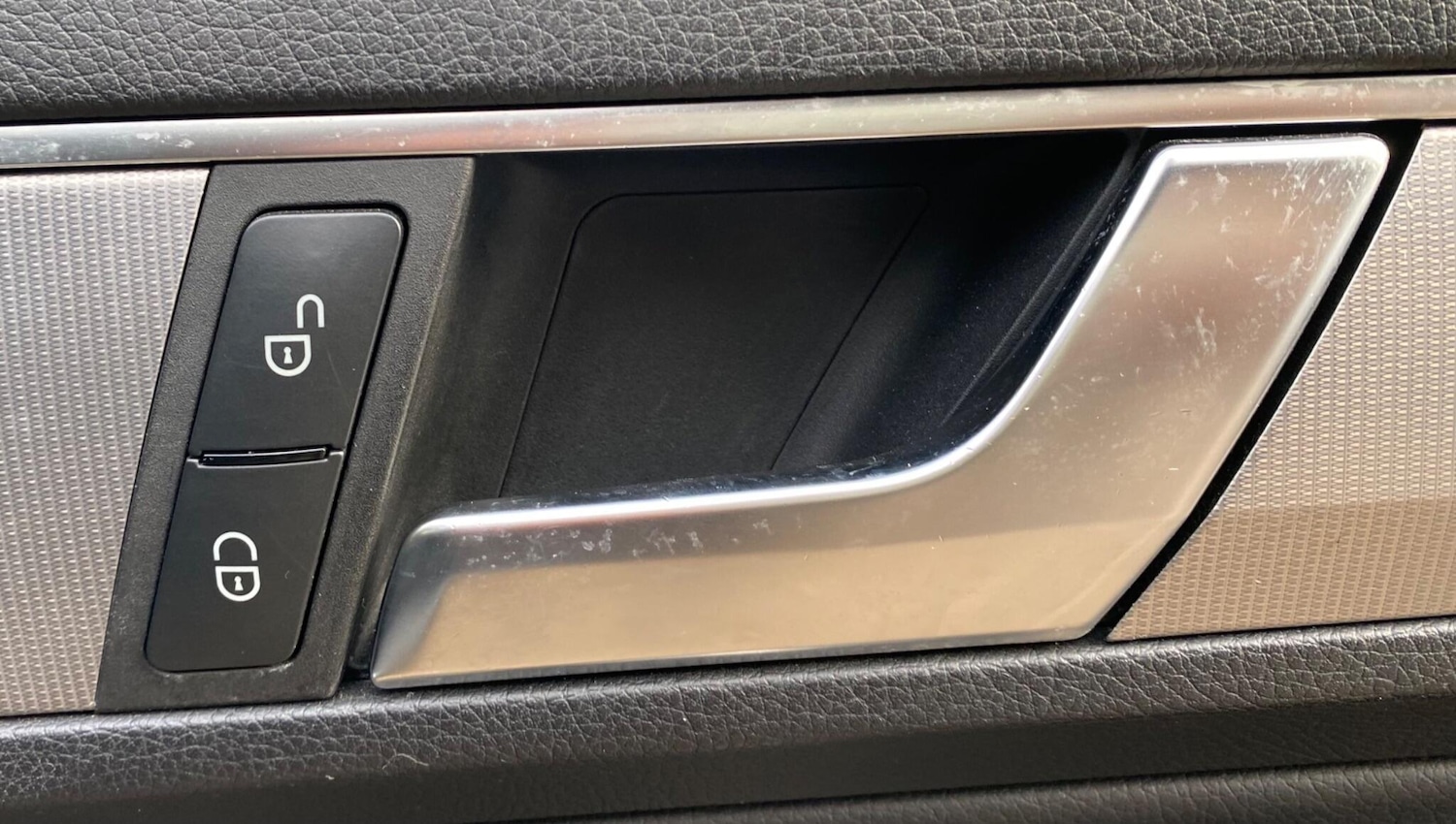 Used Mercedes-Benz E Class 2016 for sale - 76659220: Photo 47