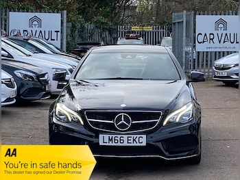 Used Mercedes-Benz E Class 2016 for sale - 76659220: Photo