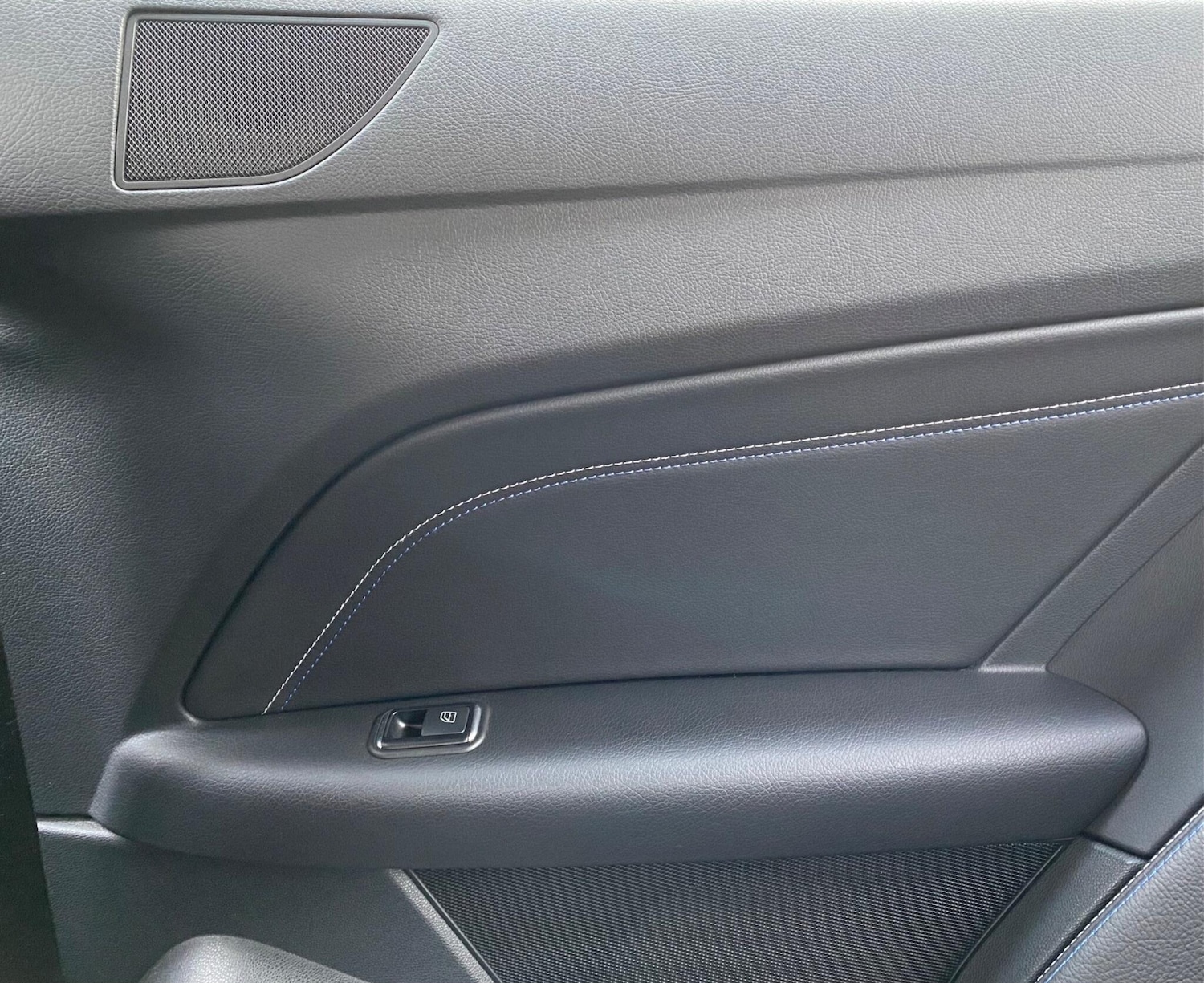 Used Mercedes-Benz E Class 2016 for sale - 76659220: Photo 50