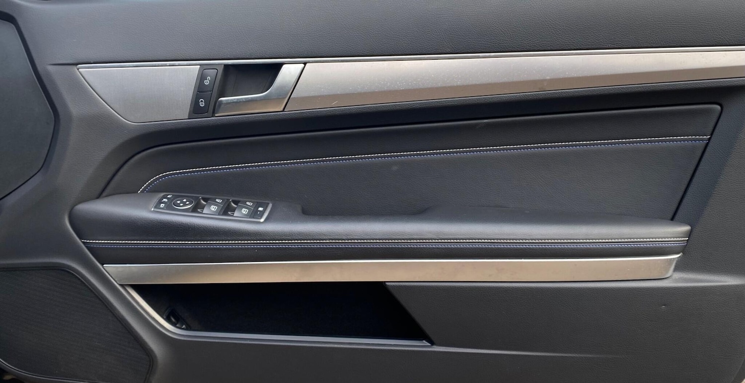 Used Mercedes-Benz E Class 2016 for sale - 76659220: Photo 52