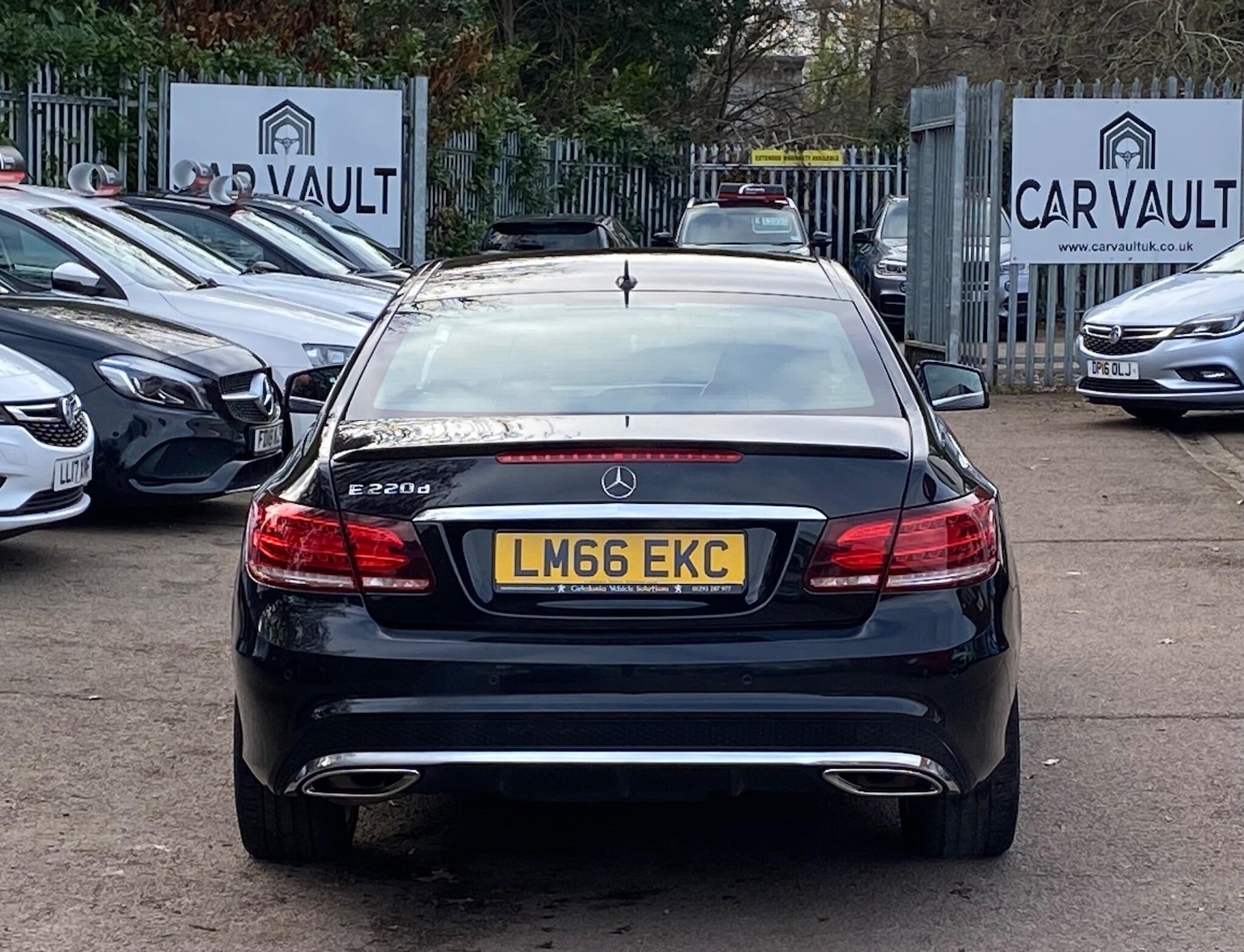 Used Mercedes-Benz E Class 2016 for sale - 76659220: Photo 9