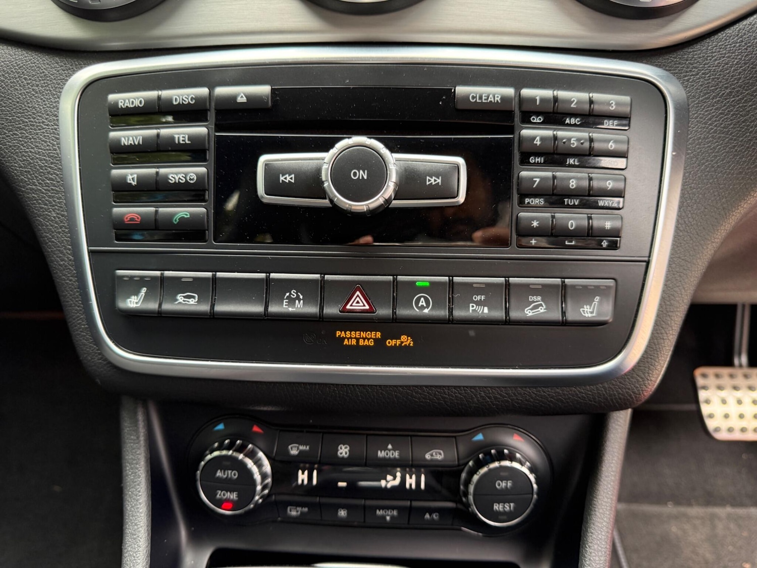 Used Mercedes-Benz GLA 2015 for sale - 76370295: Photo 48