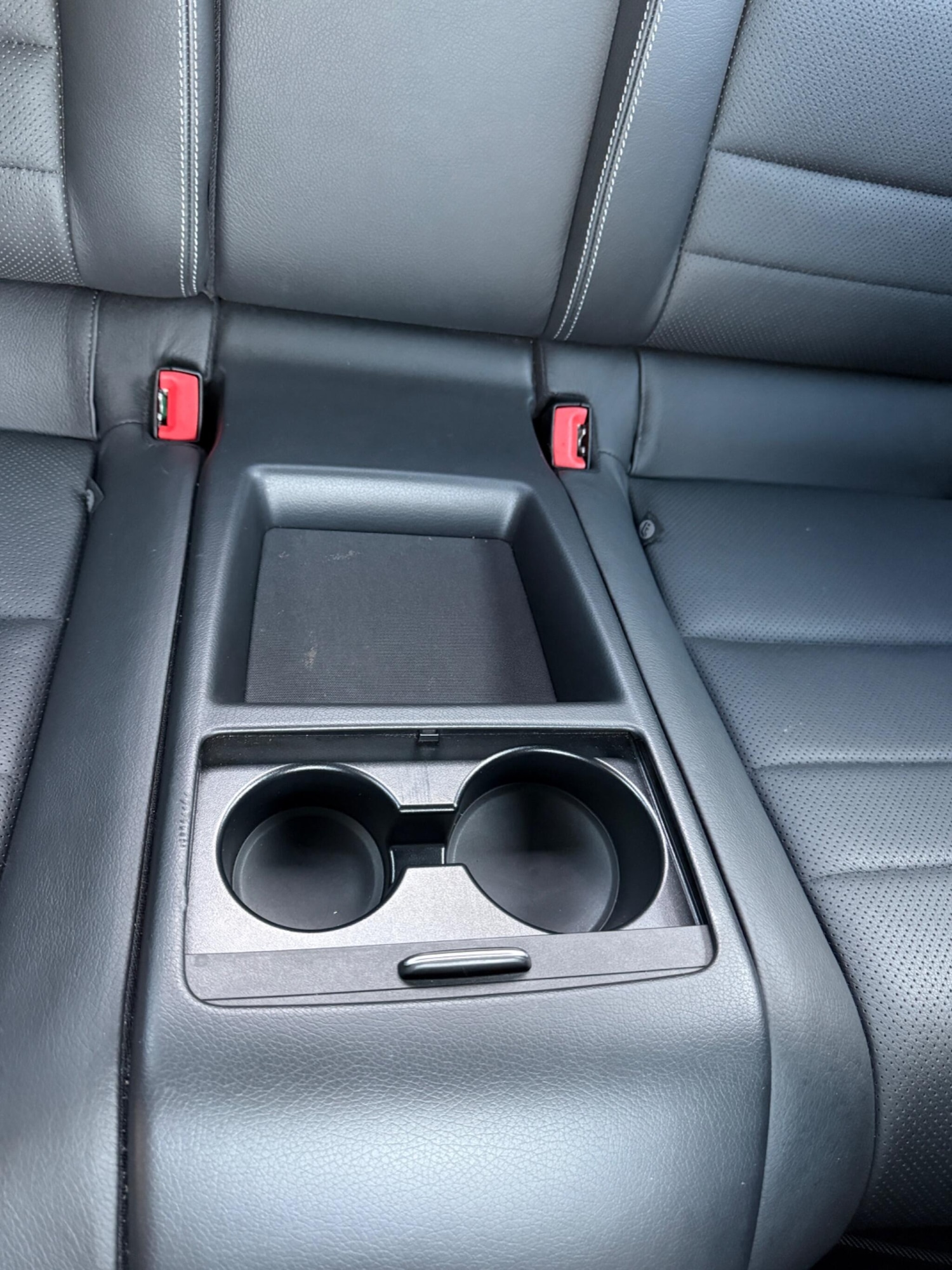 Used Mercedes-Benz E Class 2013 for sale - 76370475: Photo 25