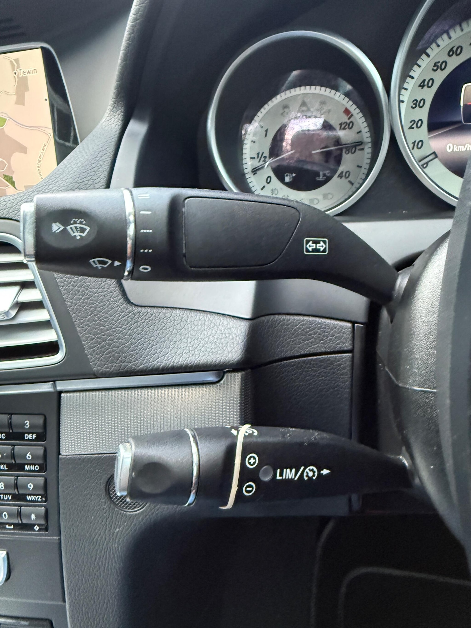 Used Mercedes-Benz E Class 2013 for sale - 76370475: Photo 29