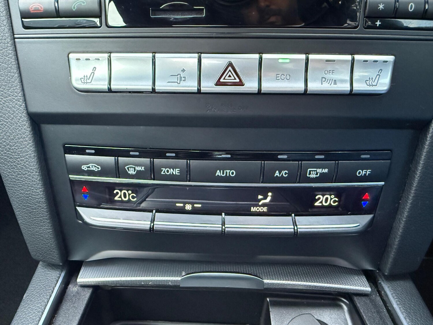 Used Mercedes-Benz E Class 2013 for sale - 76370475: Photo 37