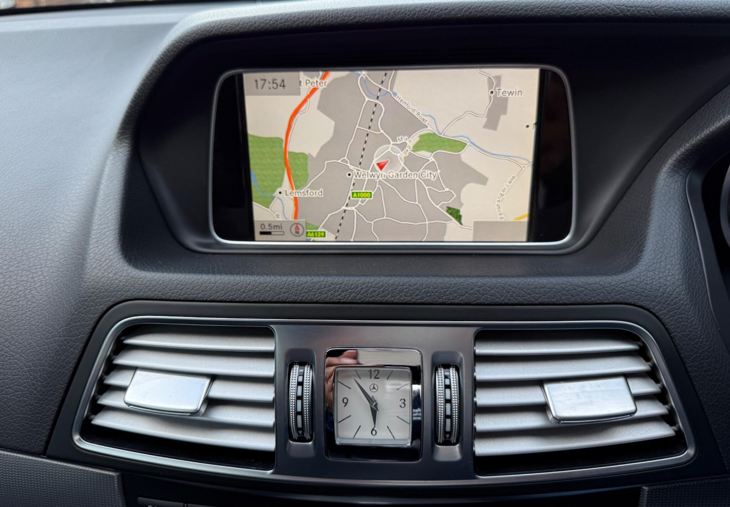 Used Mercedes-Benz E Class 2013 for sale - 76370475: Photo 50