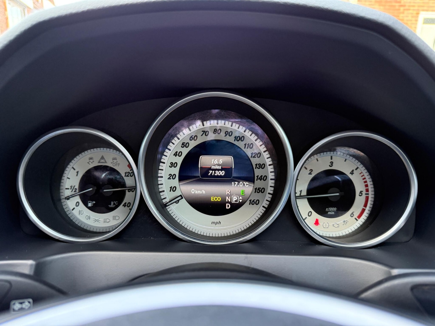 Used Mercedes-Benz E Class 2013 for sale - 76370475: Photo 51