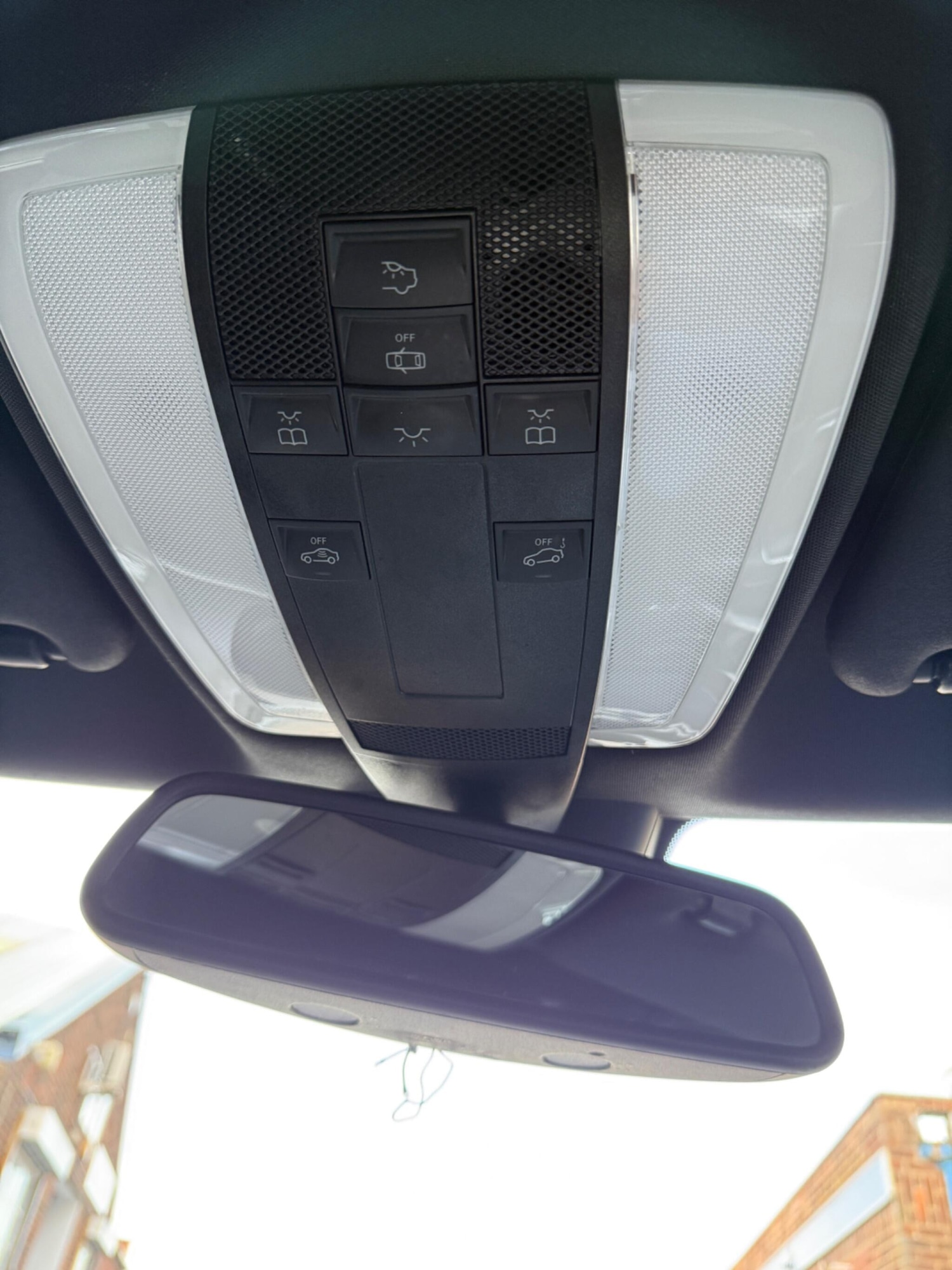 Used Mercedes-Benz E Class 2013 for sale - 76370475: Photo 62