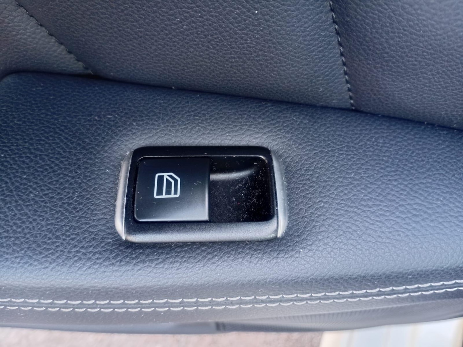 Used Mercedes-Benz CLS 2017 for sale - 76371308: Photo 46