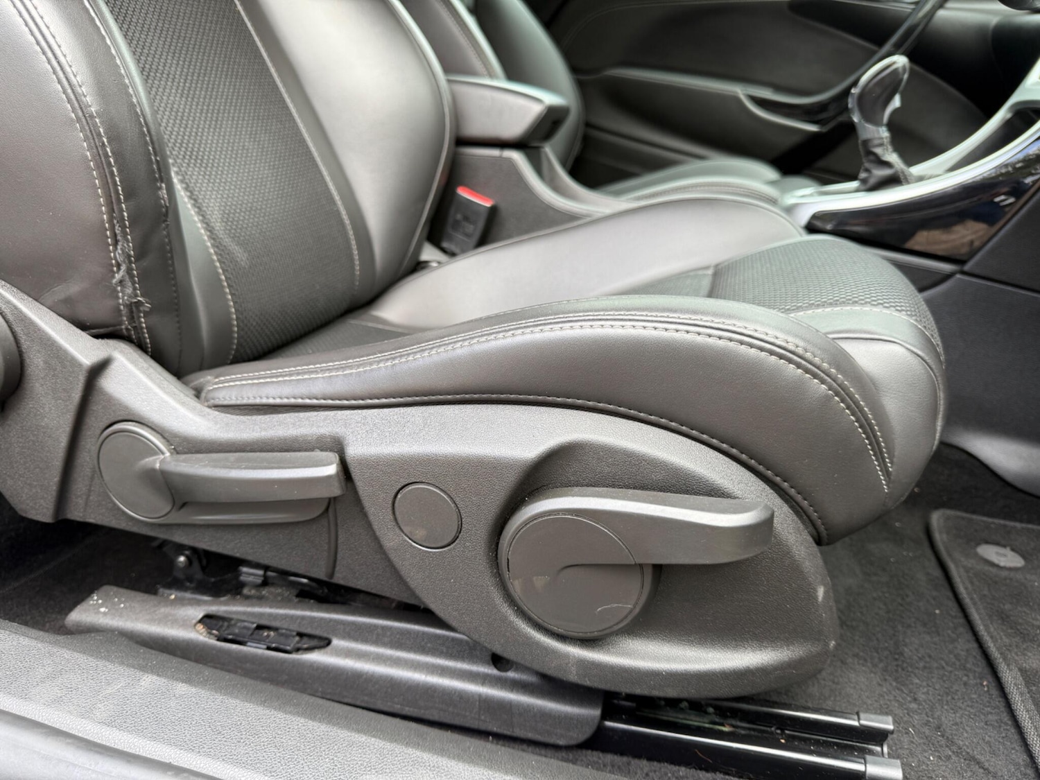 Used Vauxhall Astra GTC 2015 for sale - 76440426: Photo 17