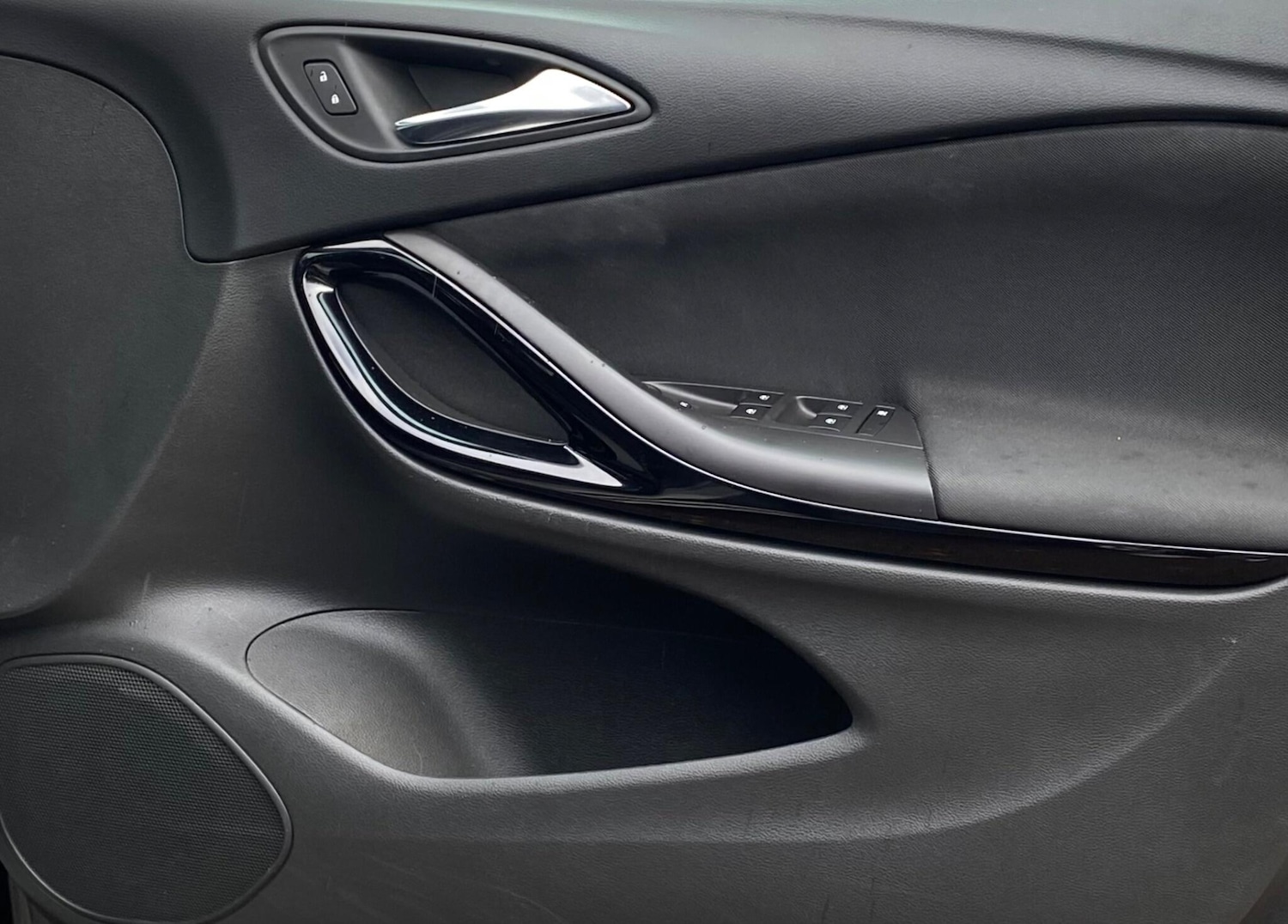 Used Vauxhall Astra 2016 for sale - 76573727: Photo 19